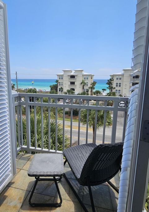 A home in Santa Rosa Beach