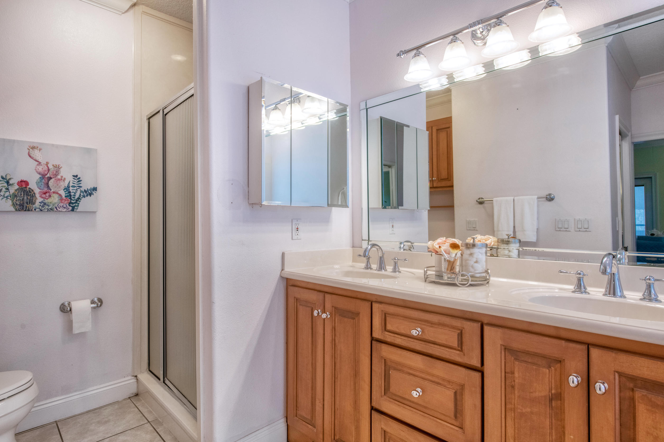 BISCAYNE POINTE - Residential