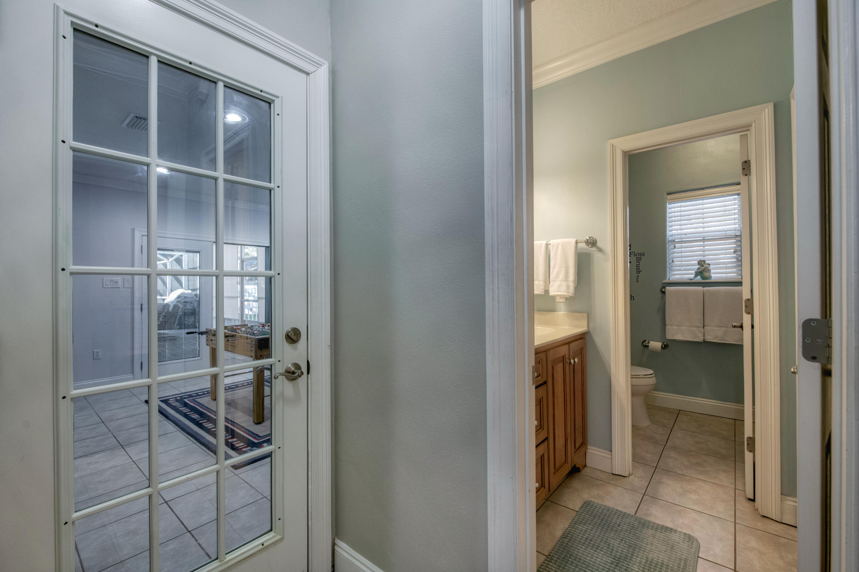 BISCAYNE POINTE - Residential