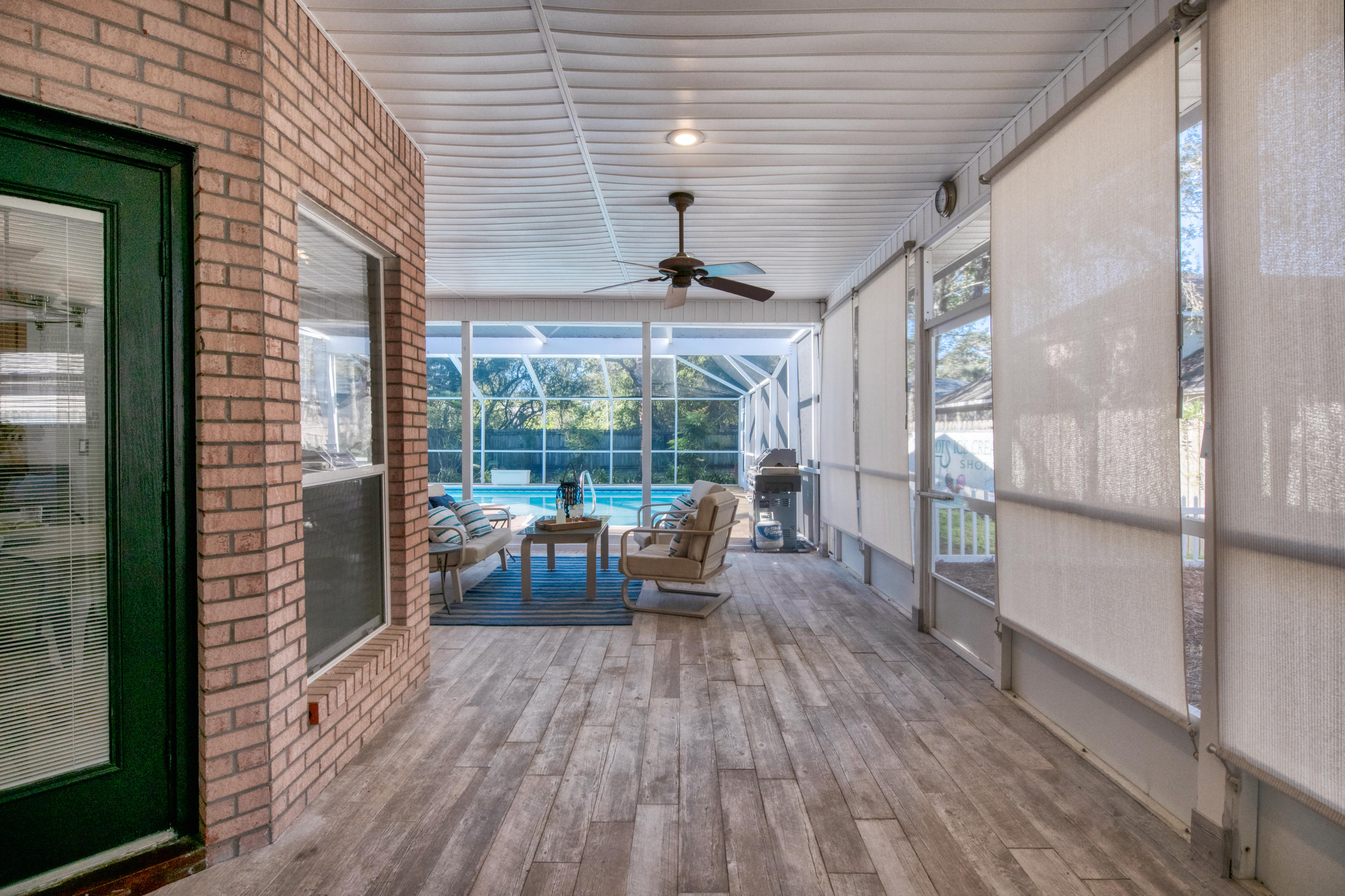 BISCAYNE POINTE - Residential