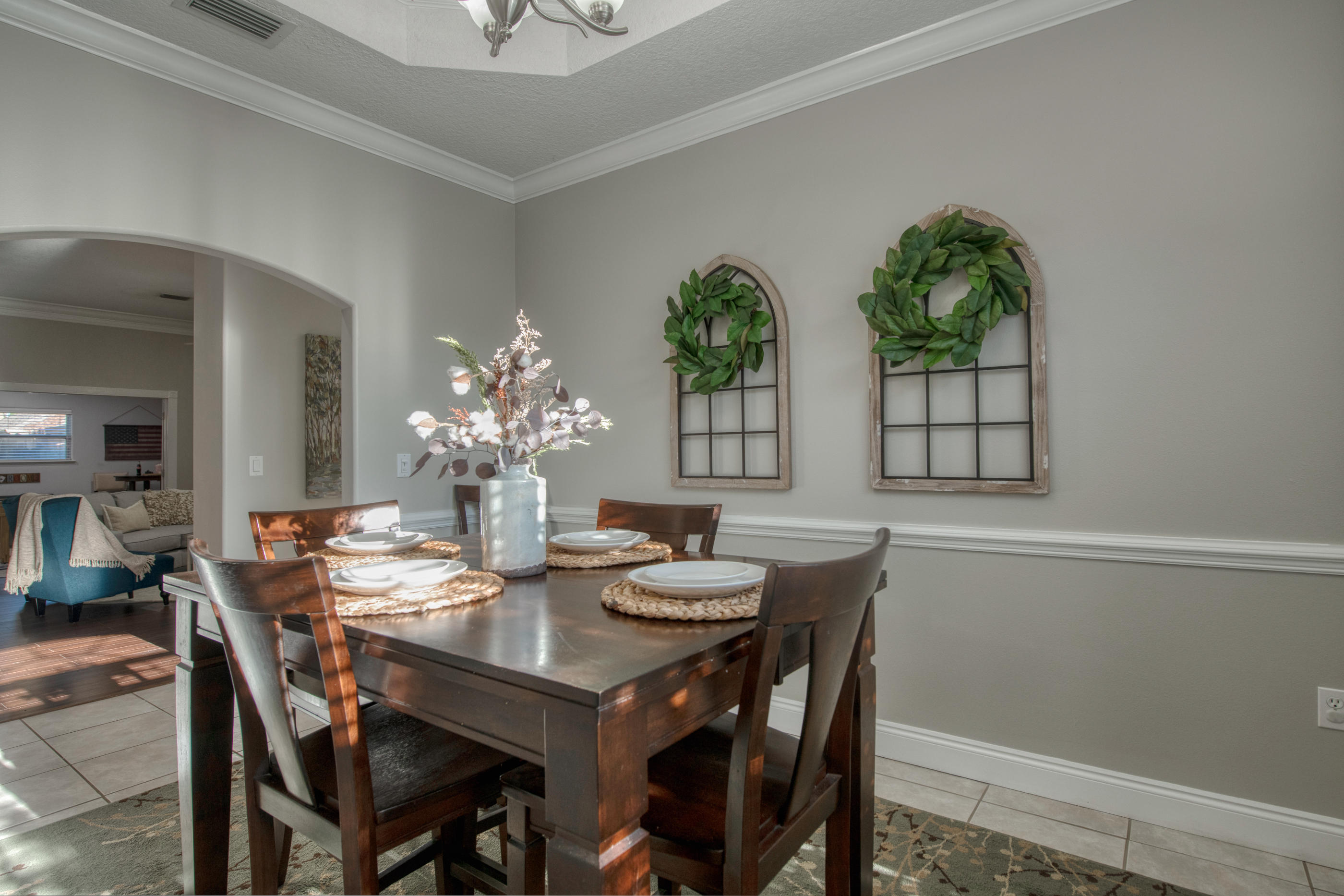 BISCAYNE POINTE - Residential