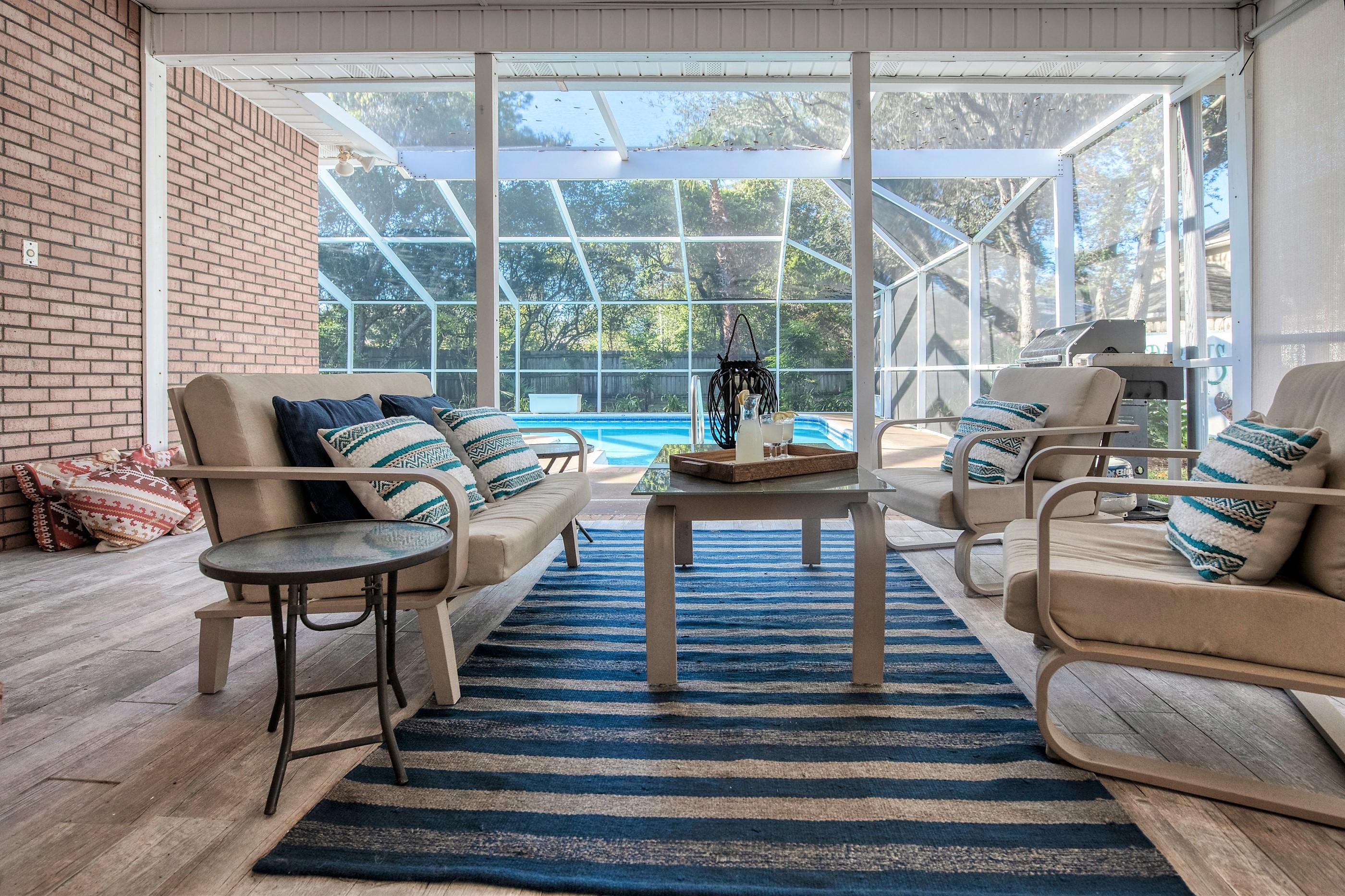 BISCAYNE POINTE - Residential