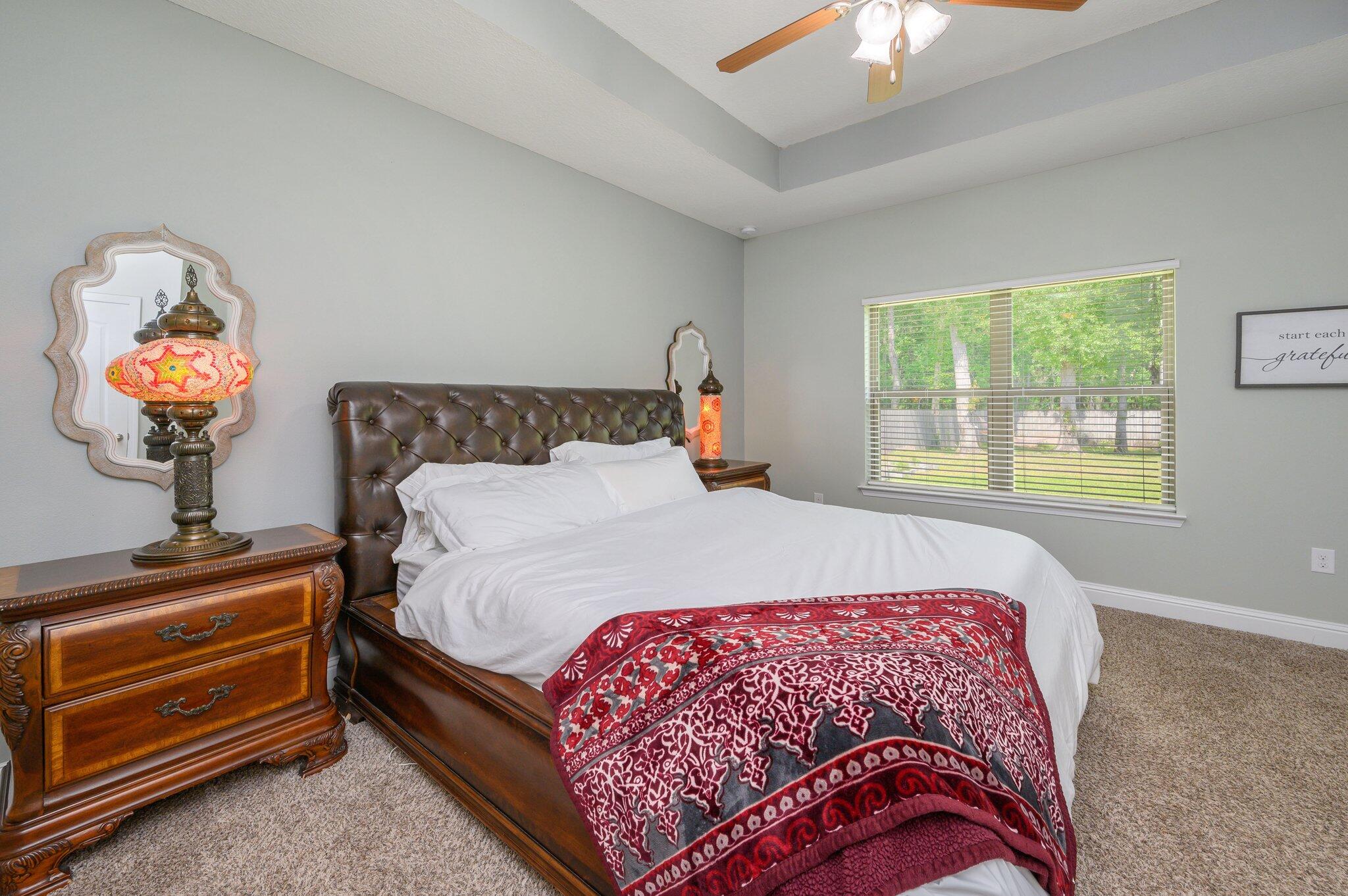 WINDMEADOWS - Residential