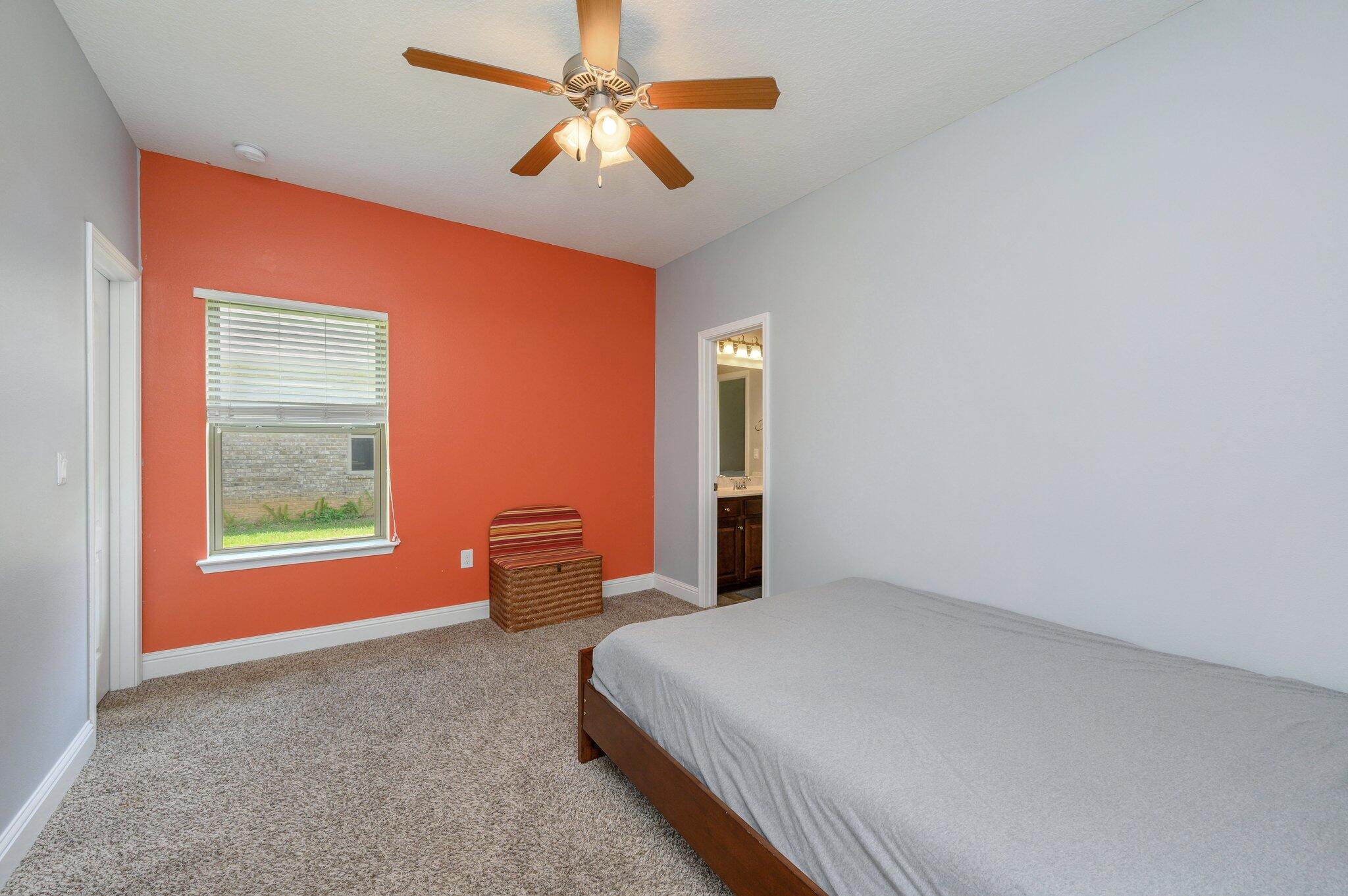 WINDMEADOWS - Residential