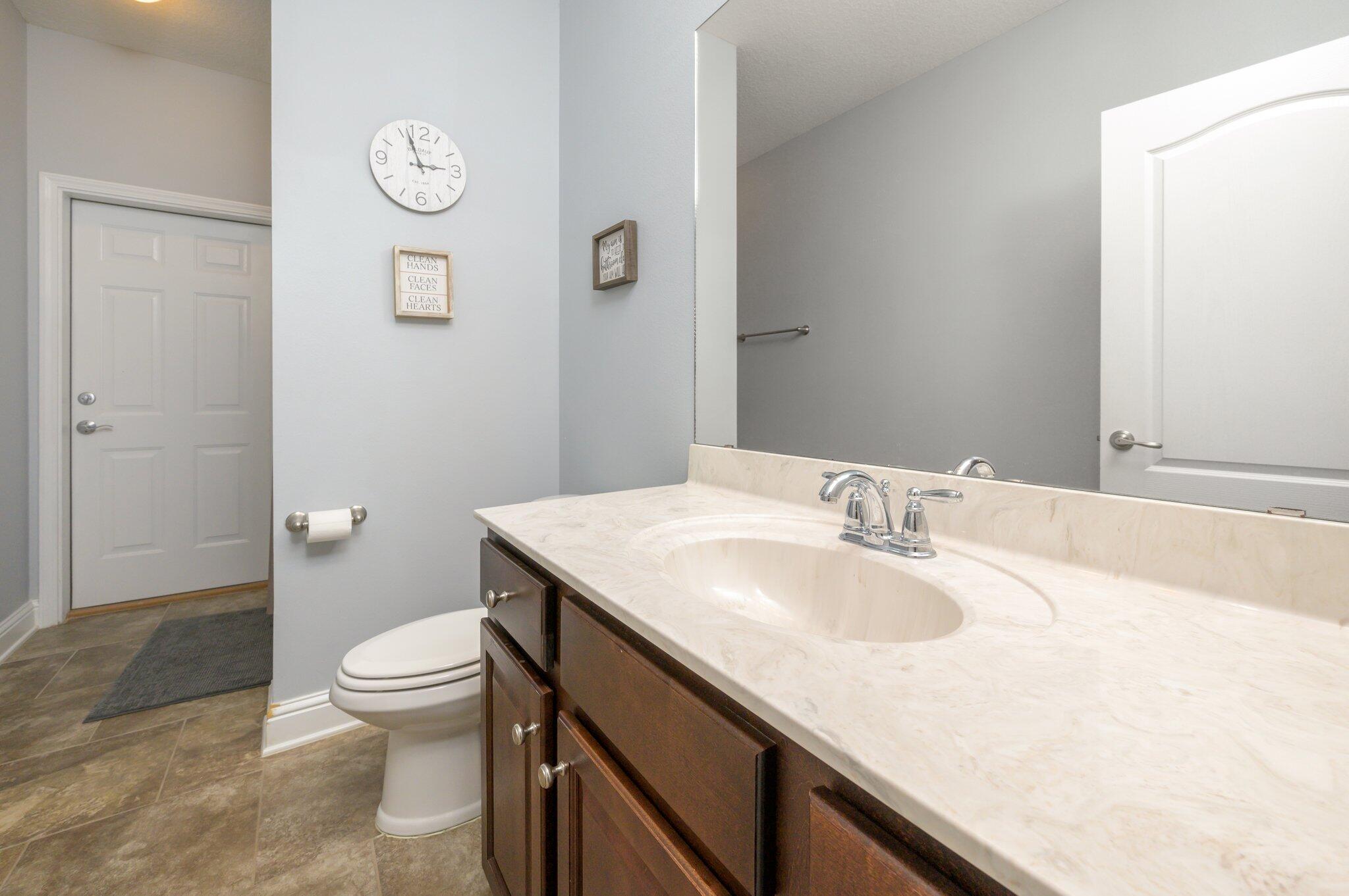 WINDMEADOWS - Residential