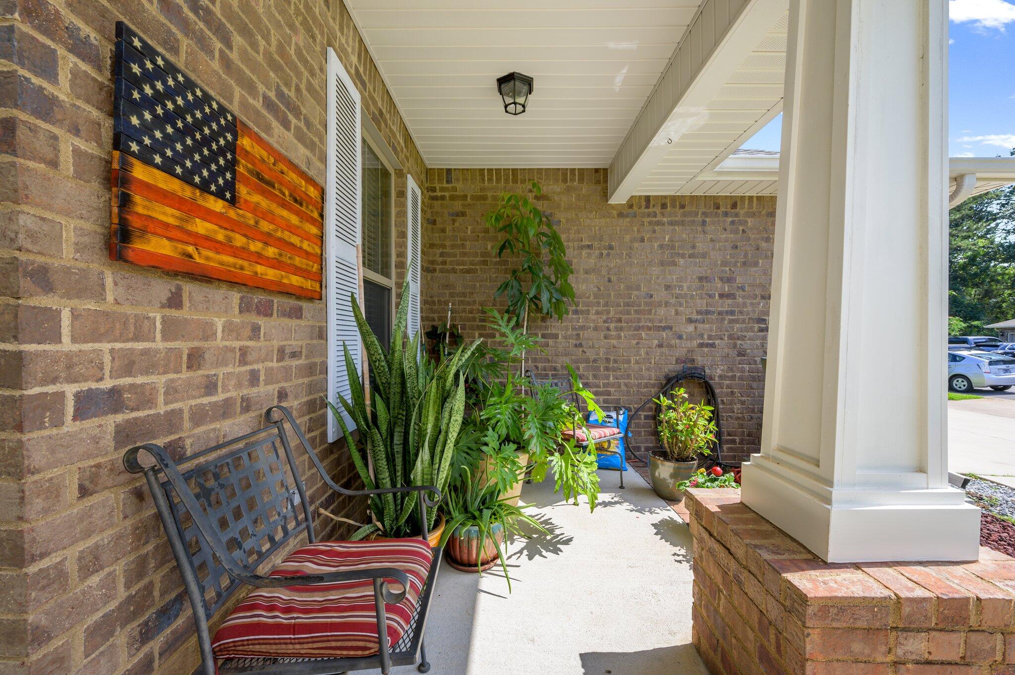 WINDMEADOWS - Residential