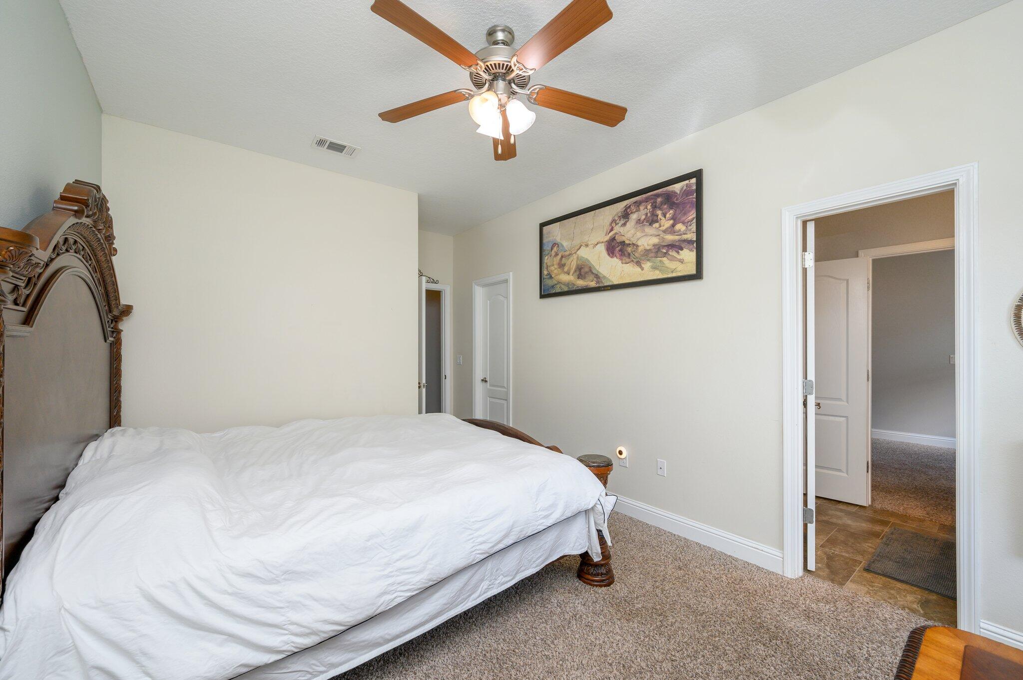 WINDMEADOWS - Residential