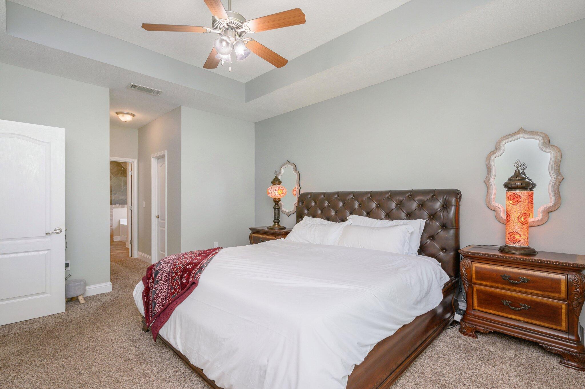 WINDMEADOWS - Residential