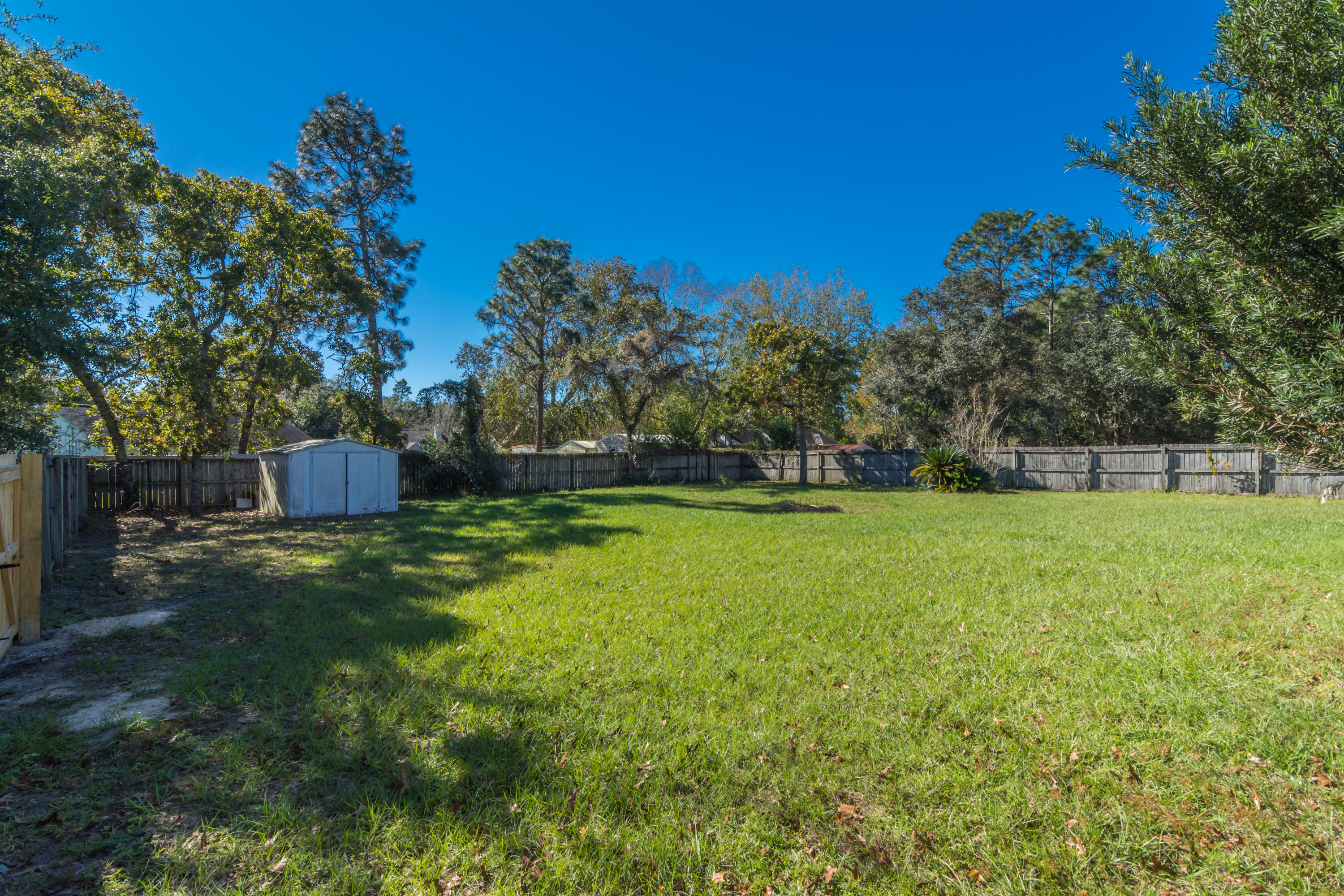 SHOAL WOOD ESTATES 1ST PH 1 - Residential