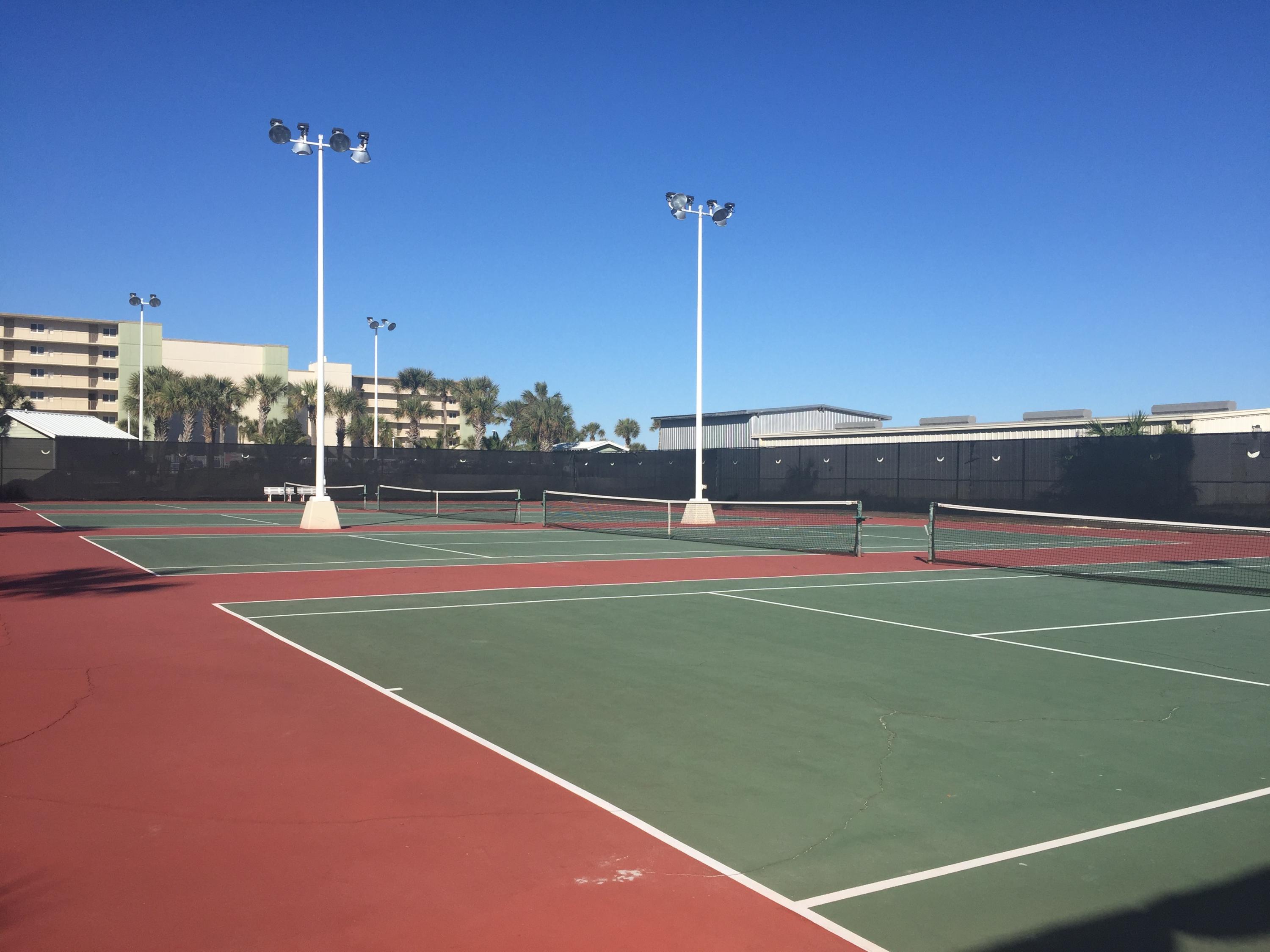 PINNACLE PORT - Residential