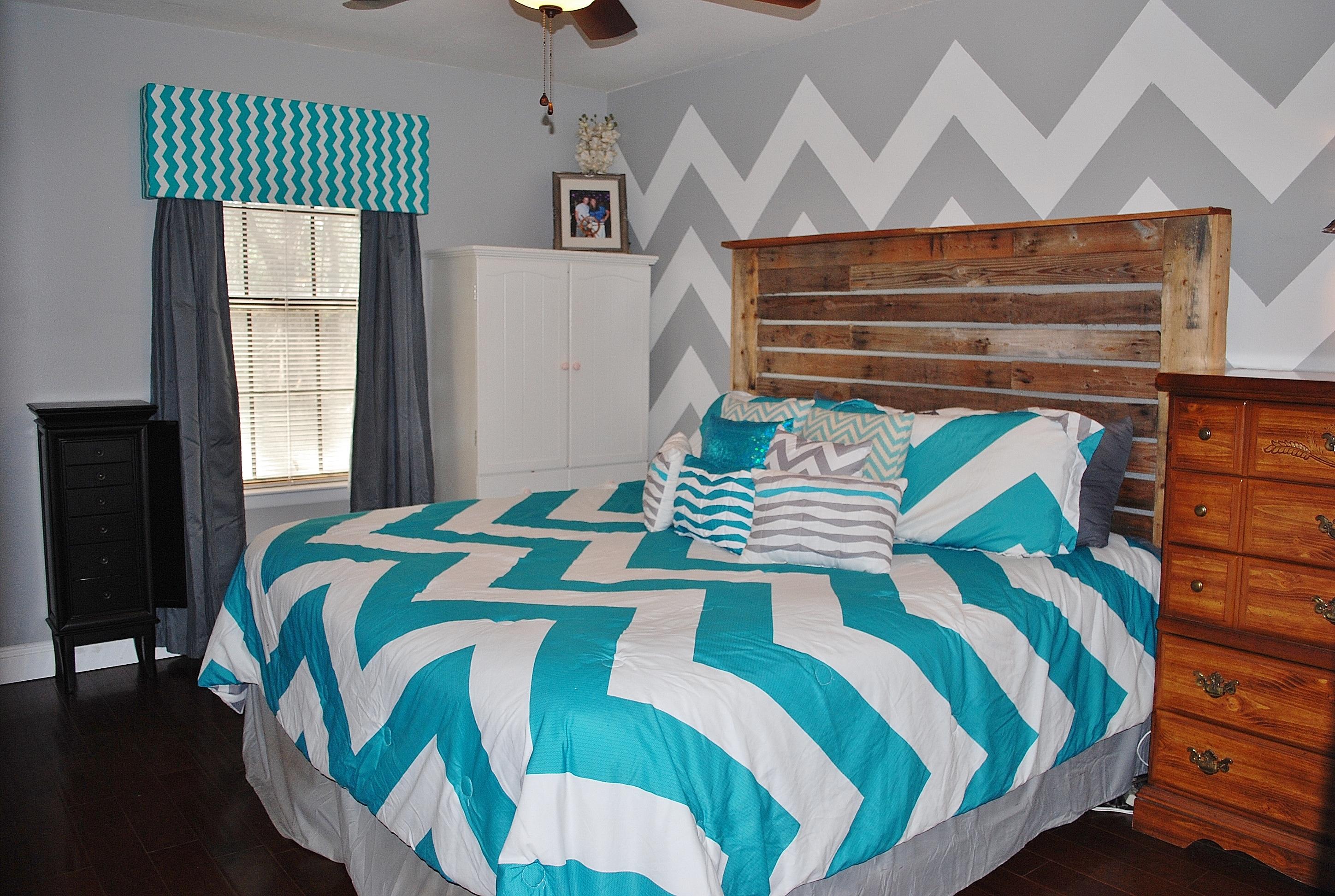 MCLAUGHLIN & HARRIS - Residential