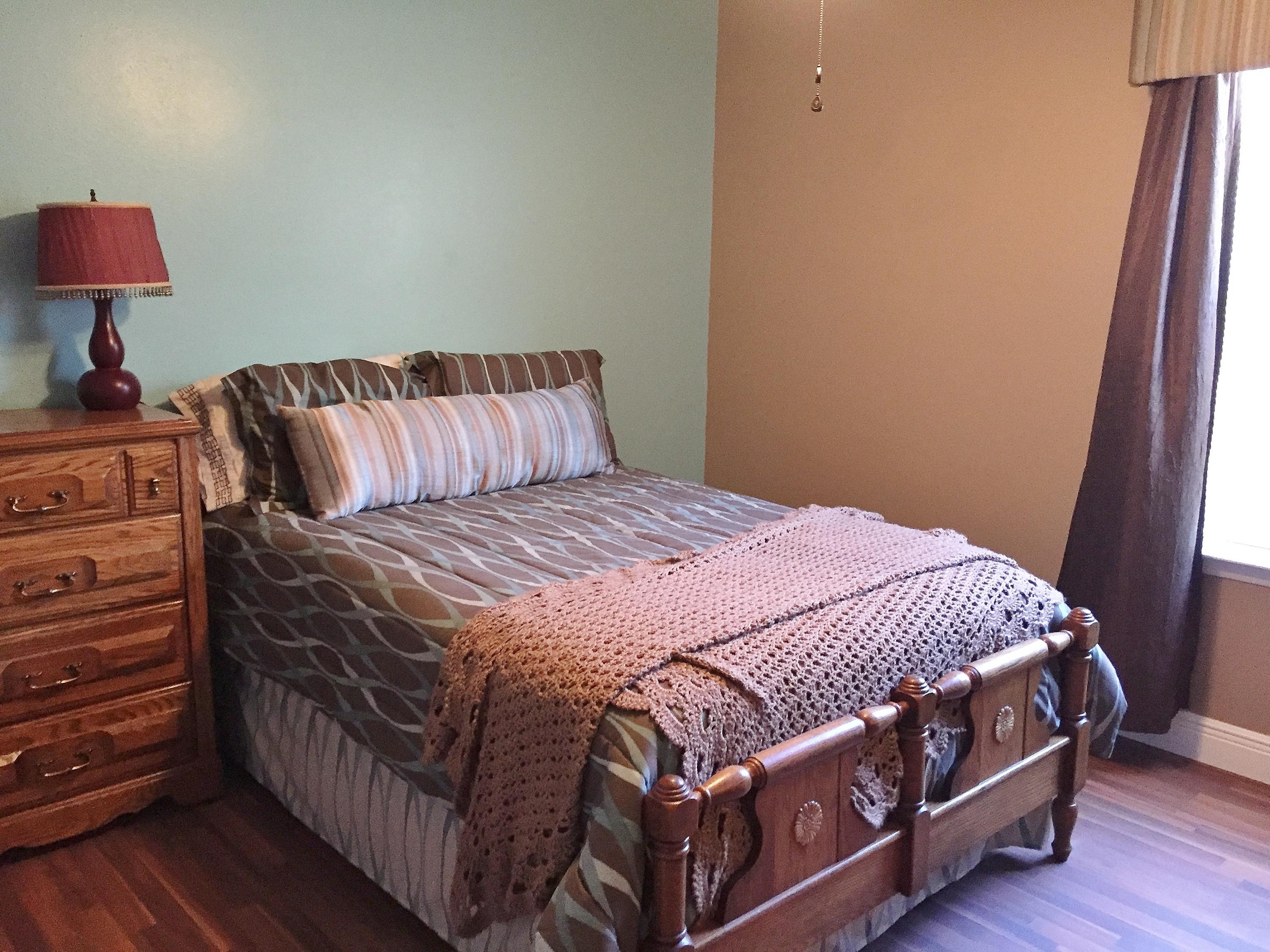 MCLAUGHLIN & HARRIS - Residential