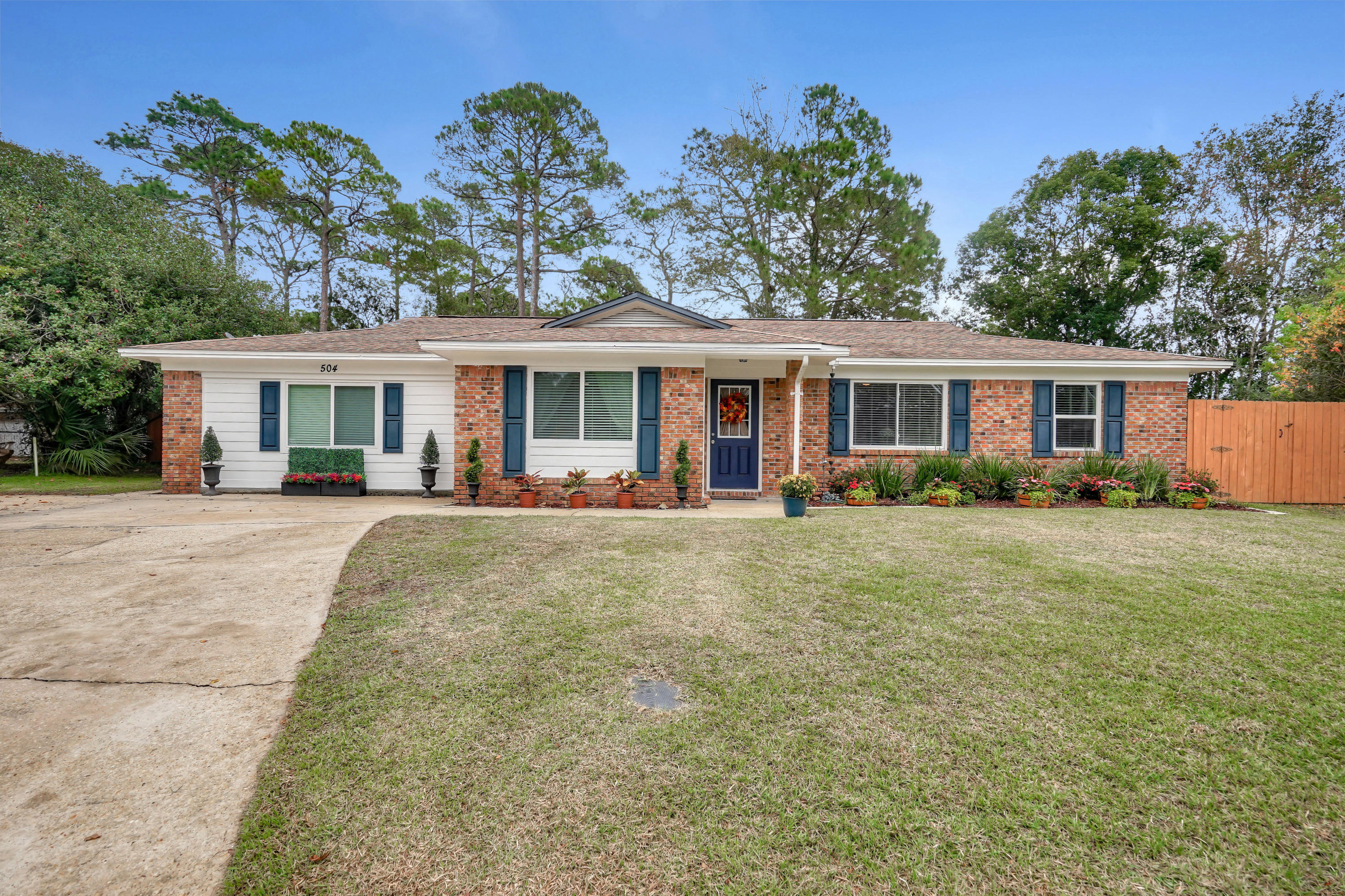 PALM ESTATES UNIT 1 - Residential