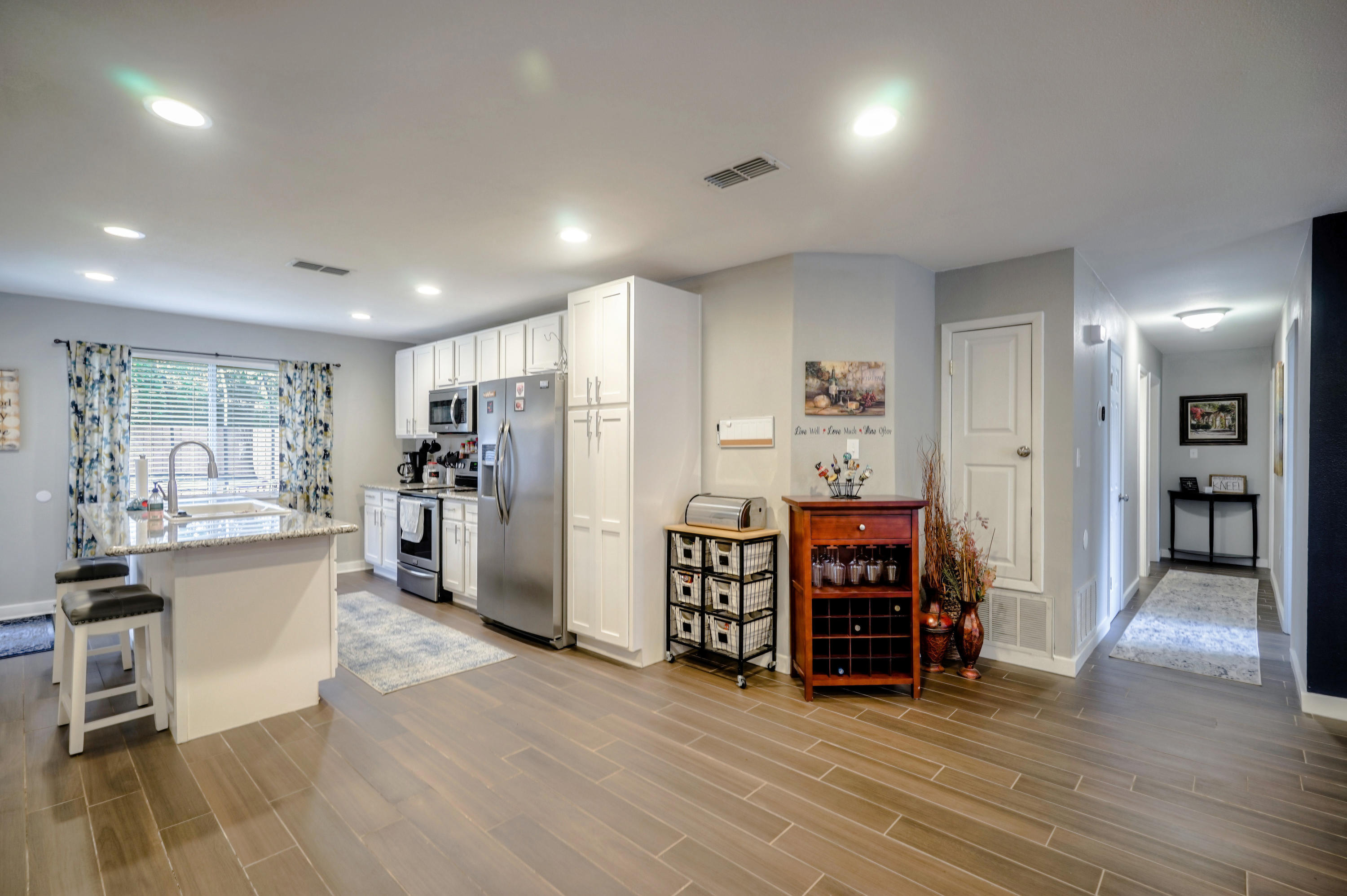 PALM ESTATES UNIT 1 - Residential