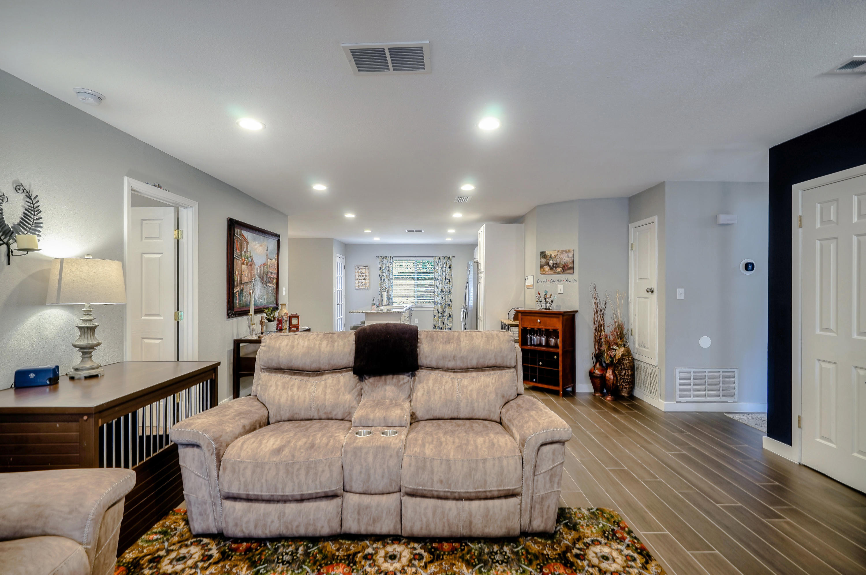 PALM ESTATES UNIT 1 - Residential