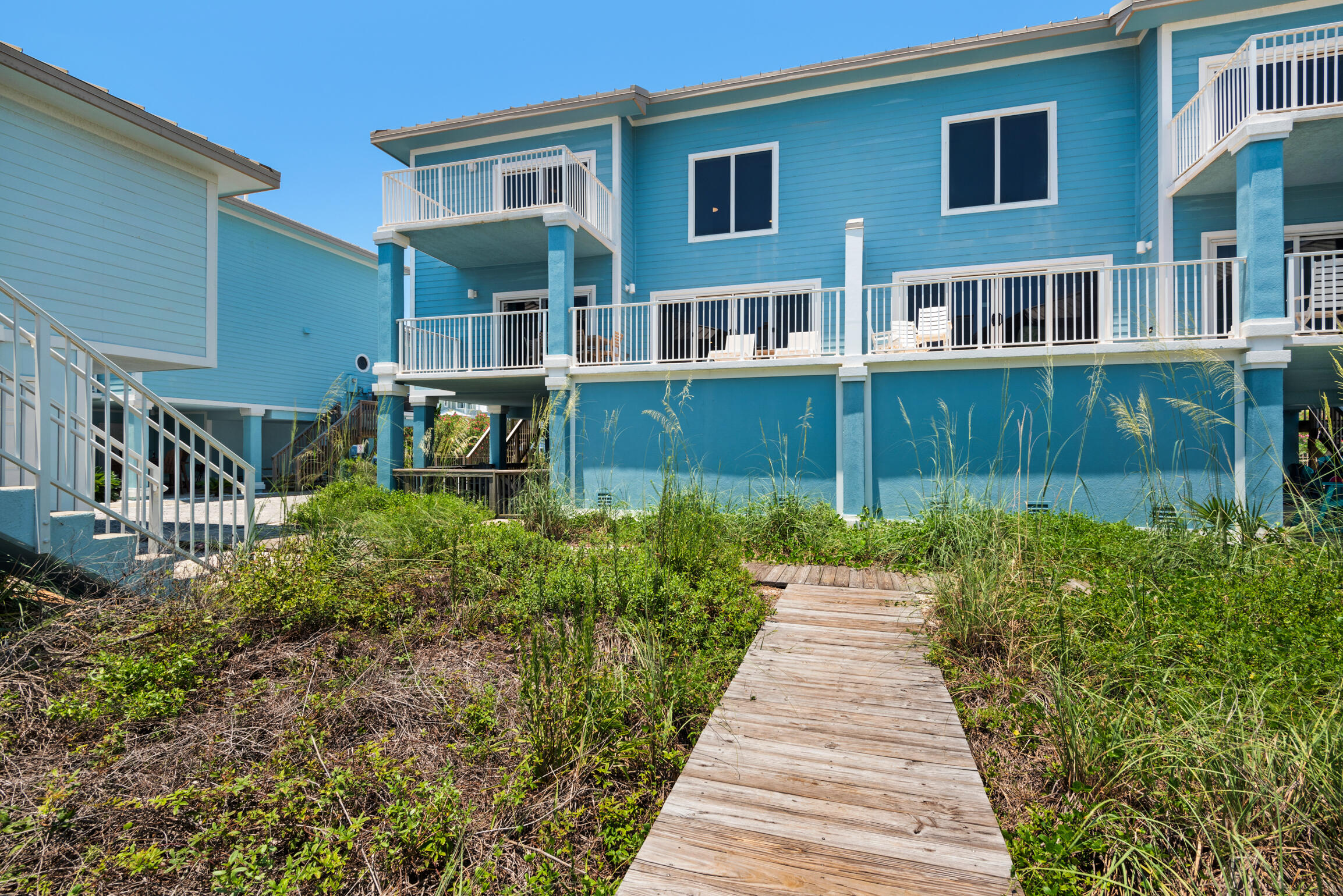 PORTSIDE Villas - Residential