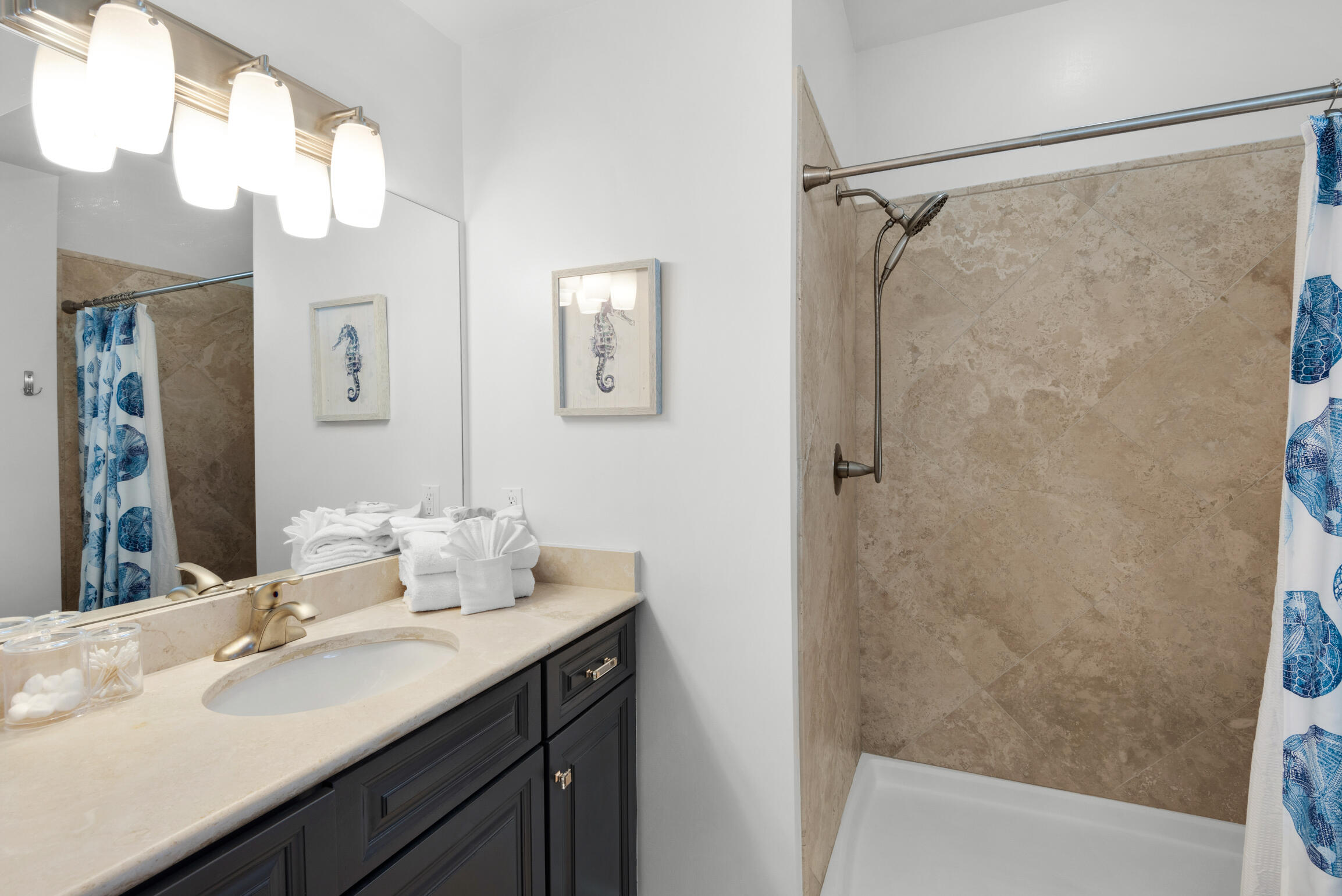 PORTSIDE Villas - Residential