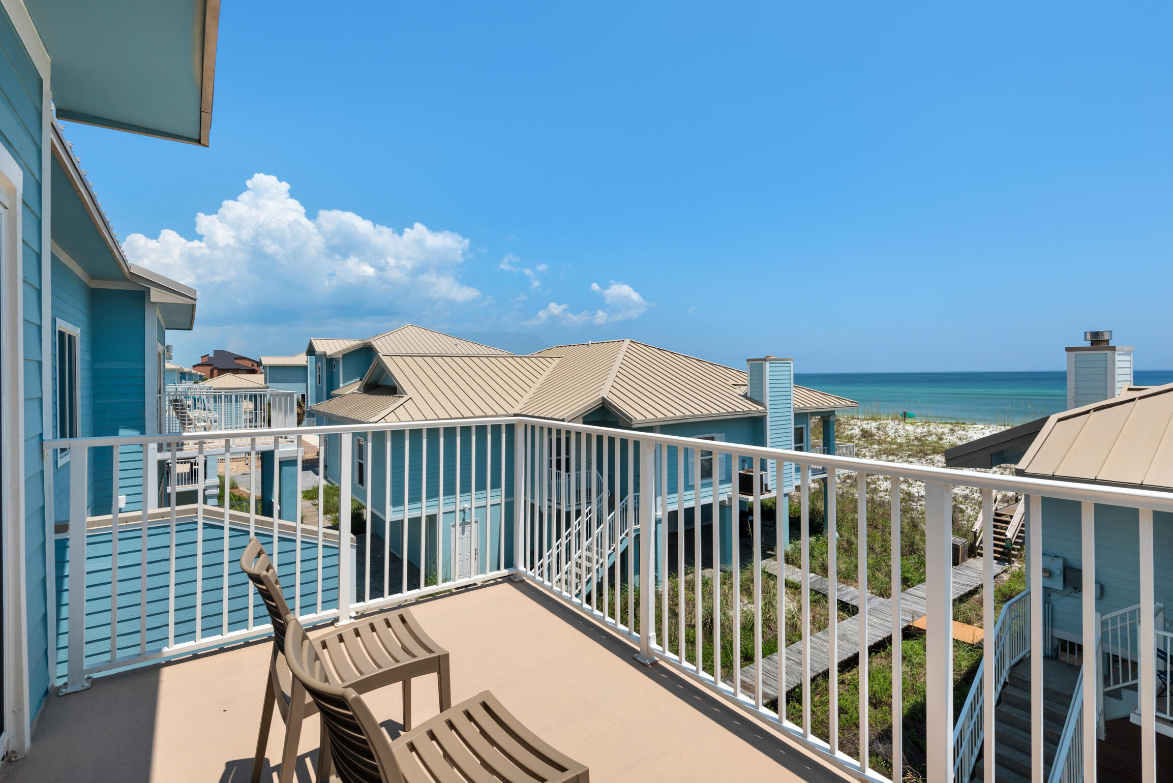 PORTSIDE Villas - Residential
