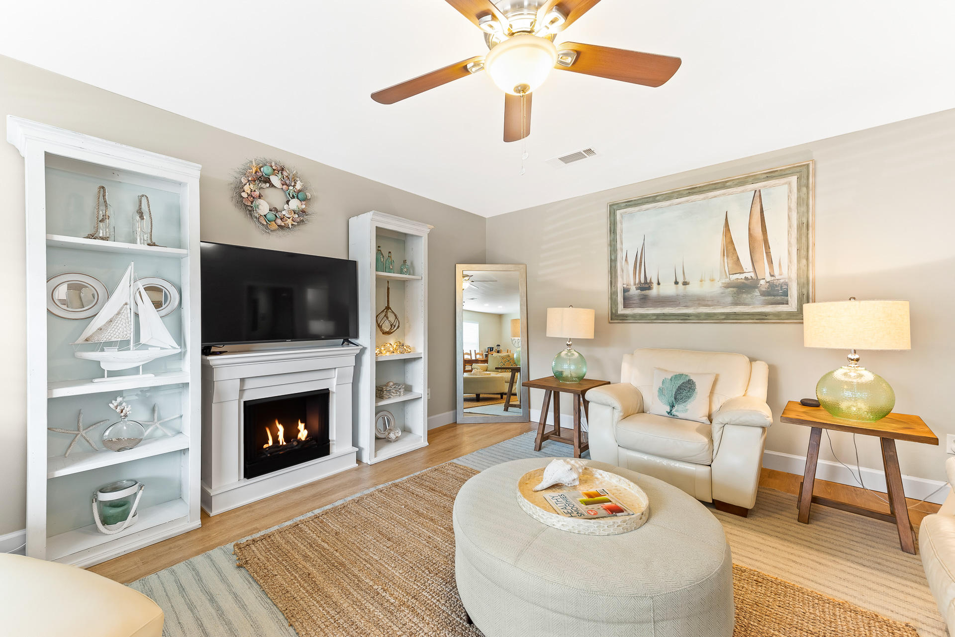 TOWN OF SANTA ROSA - Residential