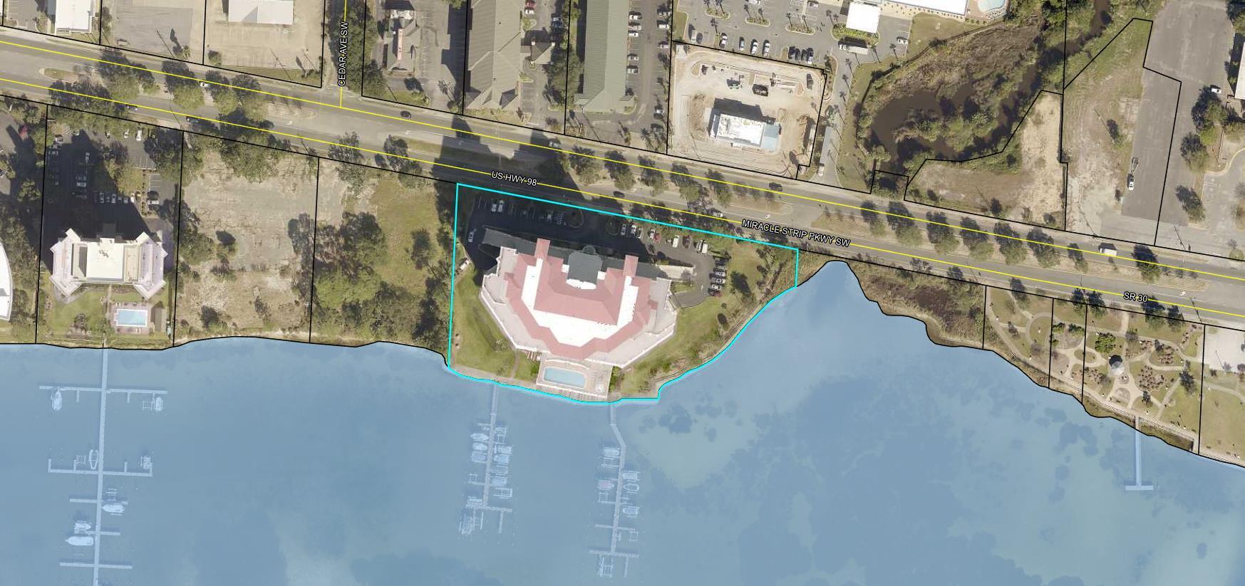 PRESIDIO YACHT CLUB - Residential