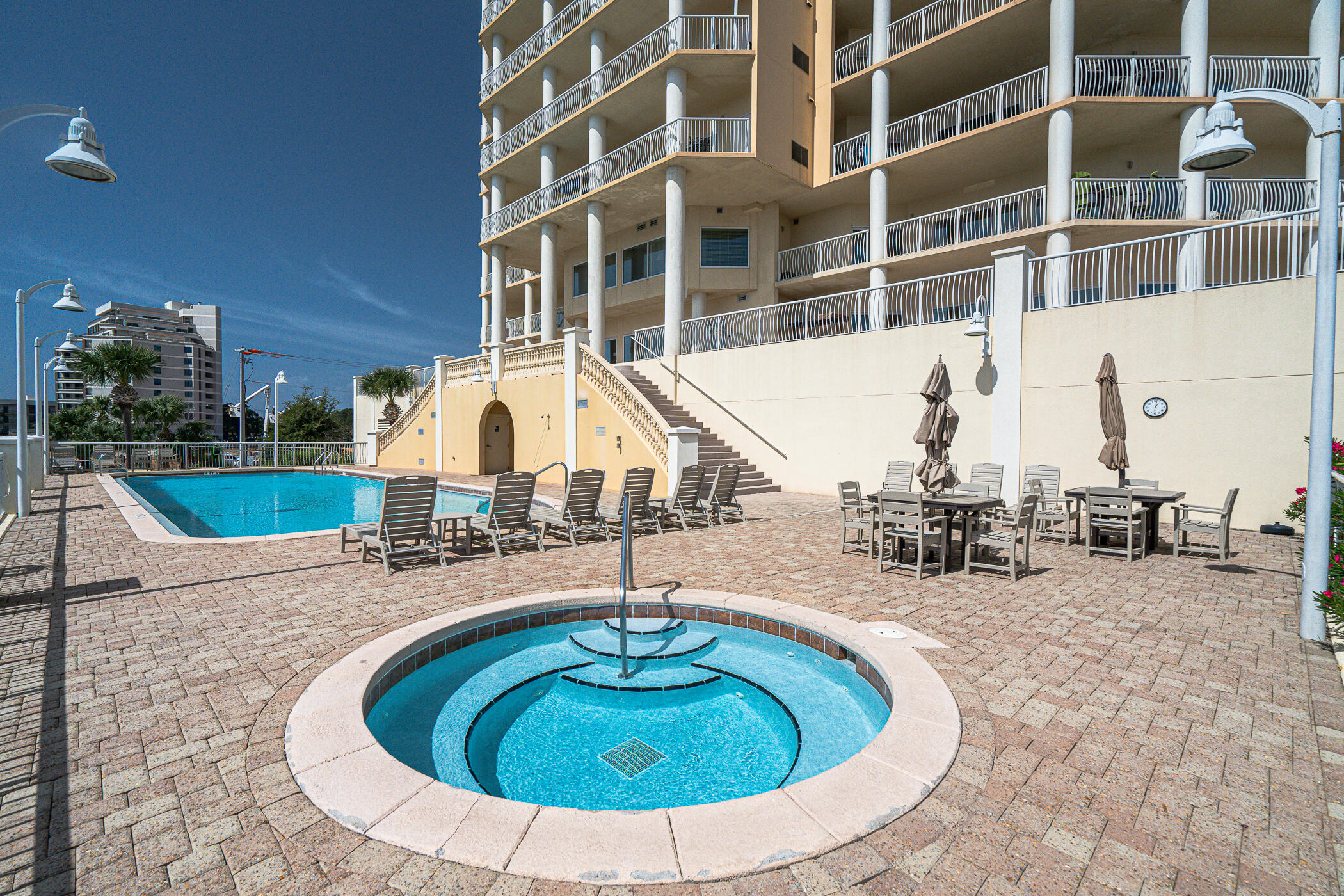 PRESIDIO YACHT CLUB - Residential