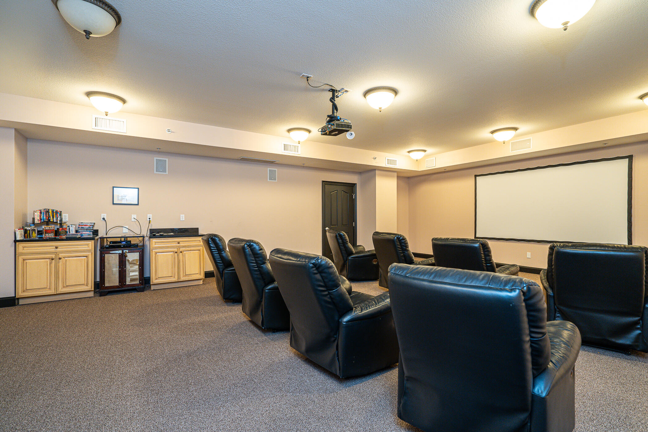 PRESIDIO YACHT CLUB - Residential