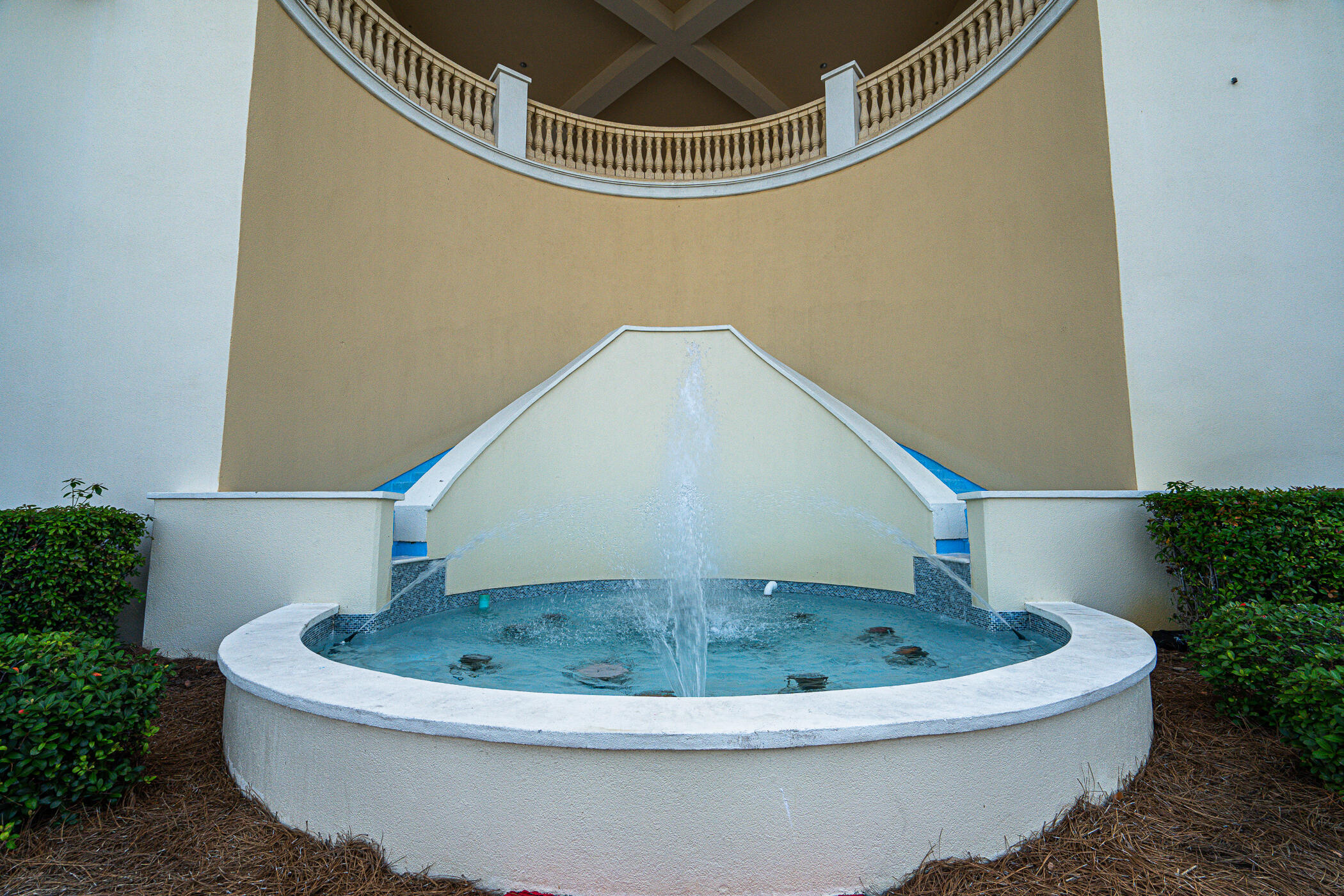 PRESIDIO YACHT CLUB - Residential