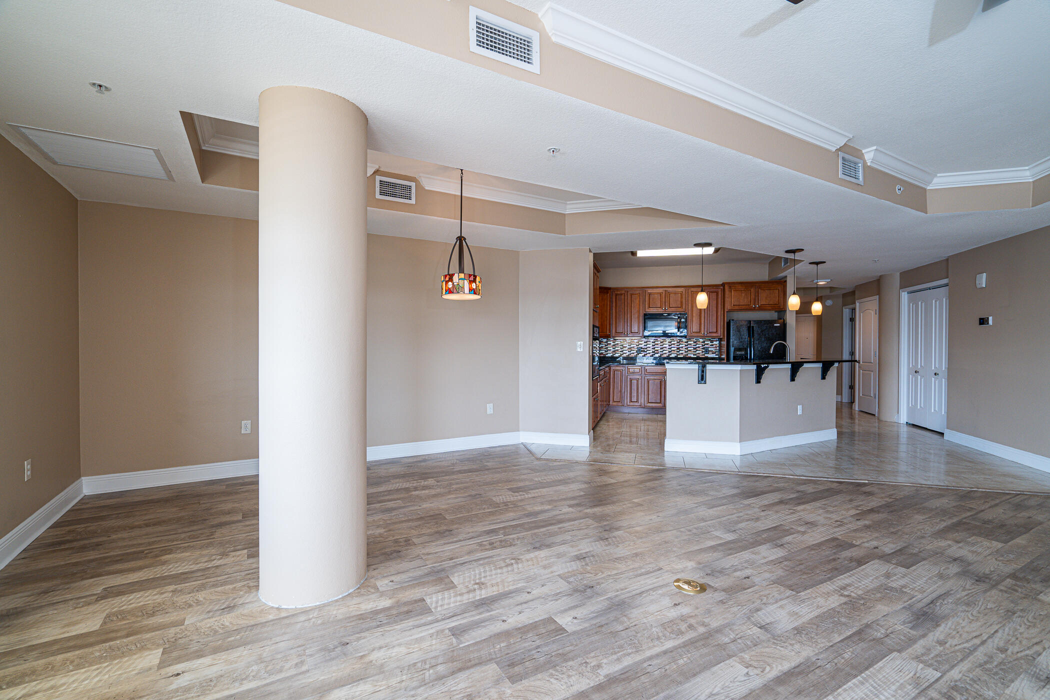 PRESIDIO YACHT CLUB - Residential