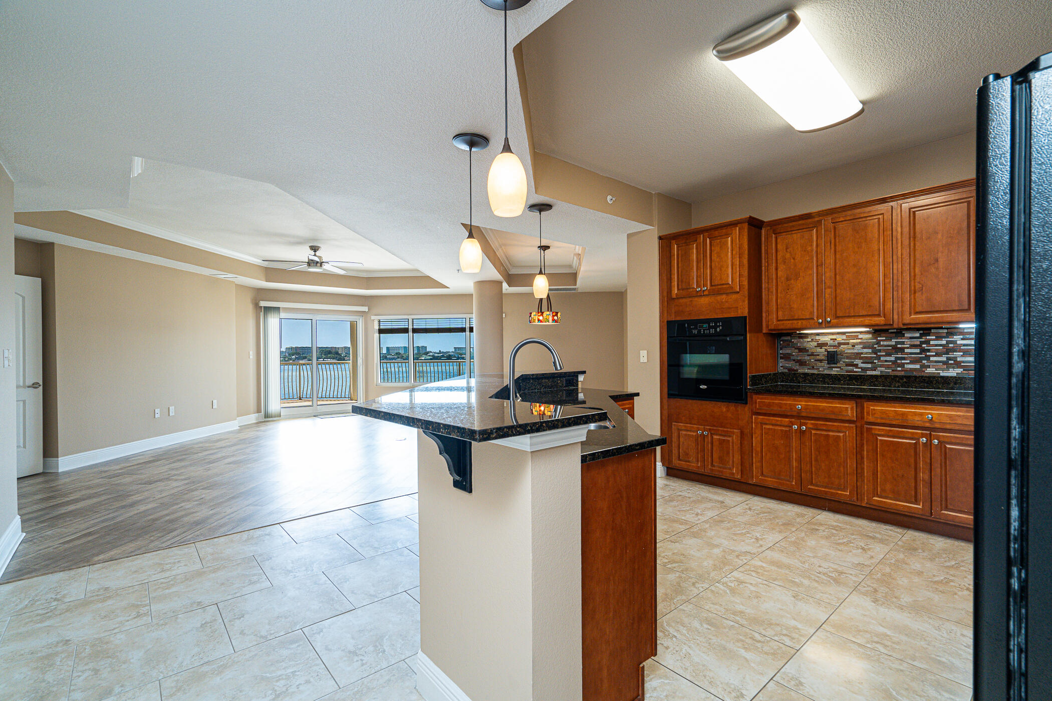 PRESIDIO YACHT CLUB - Residential