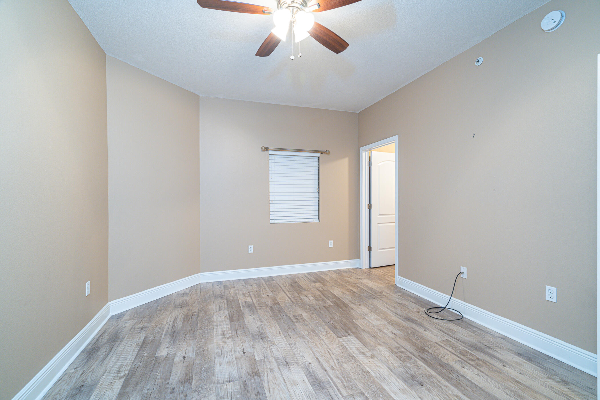 PRESIDIO YACHT CLUB - Residential