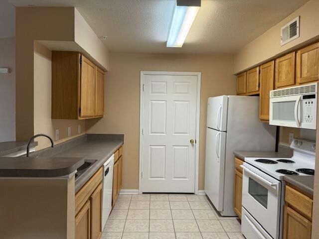 INDIAN LAKE - Residential Lease