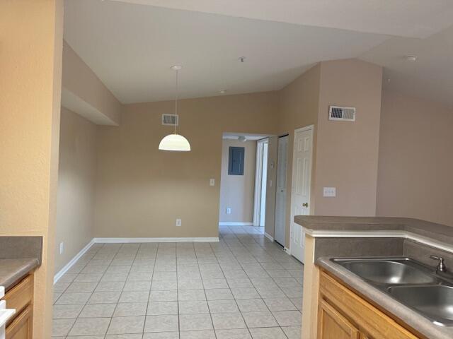 INDIAN LAKE - Residential Lease