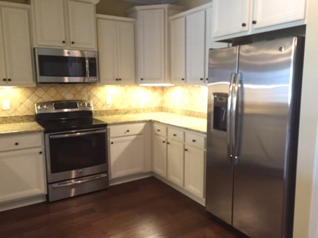 Mussett Bayou Manor - Residential