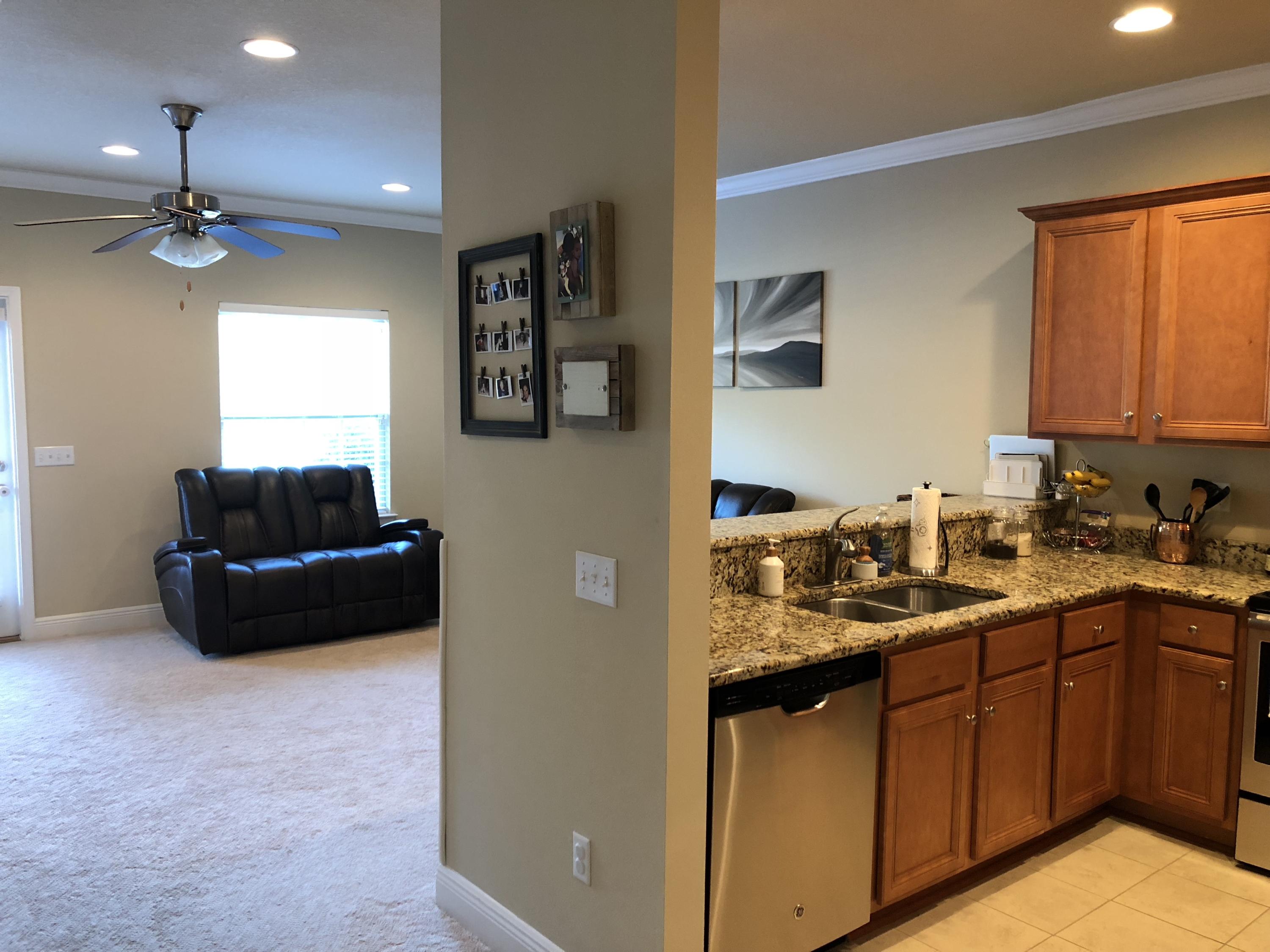 WATER OAKS T/H - Residential