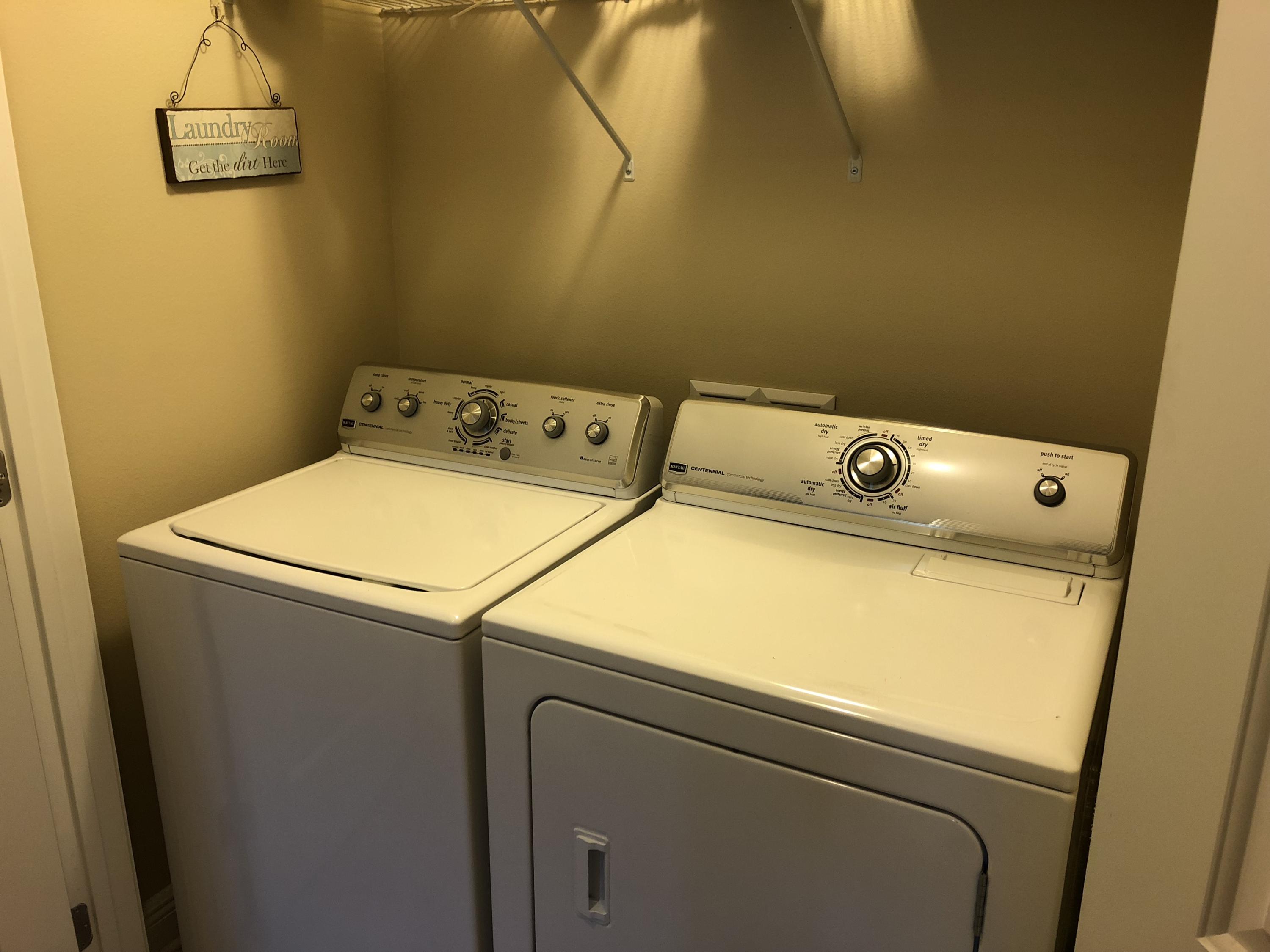 WATER OAKS T/H - Residential