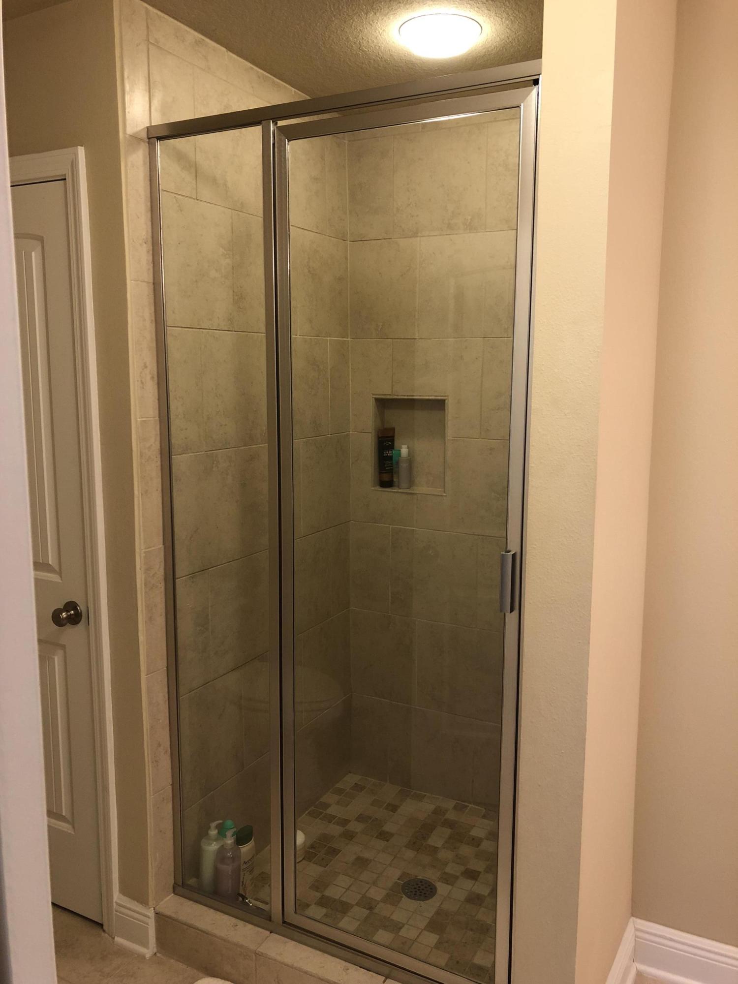 WATER OAKS T/H - Residential