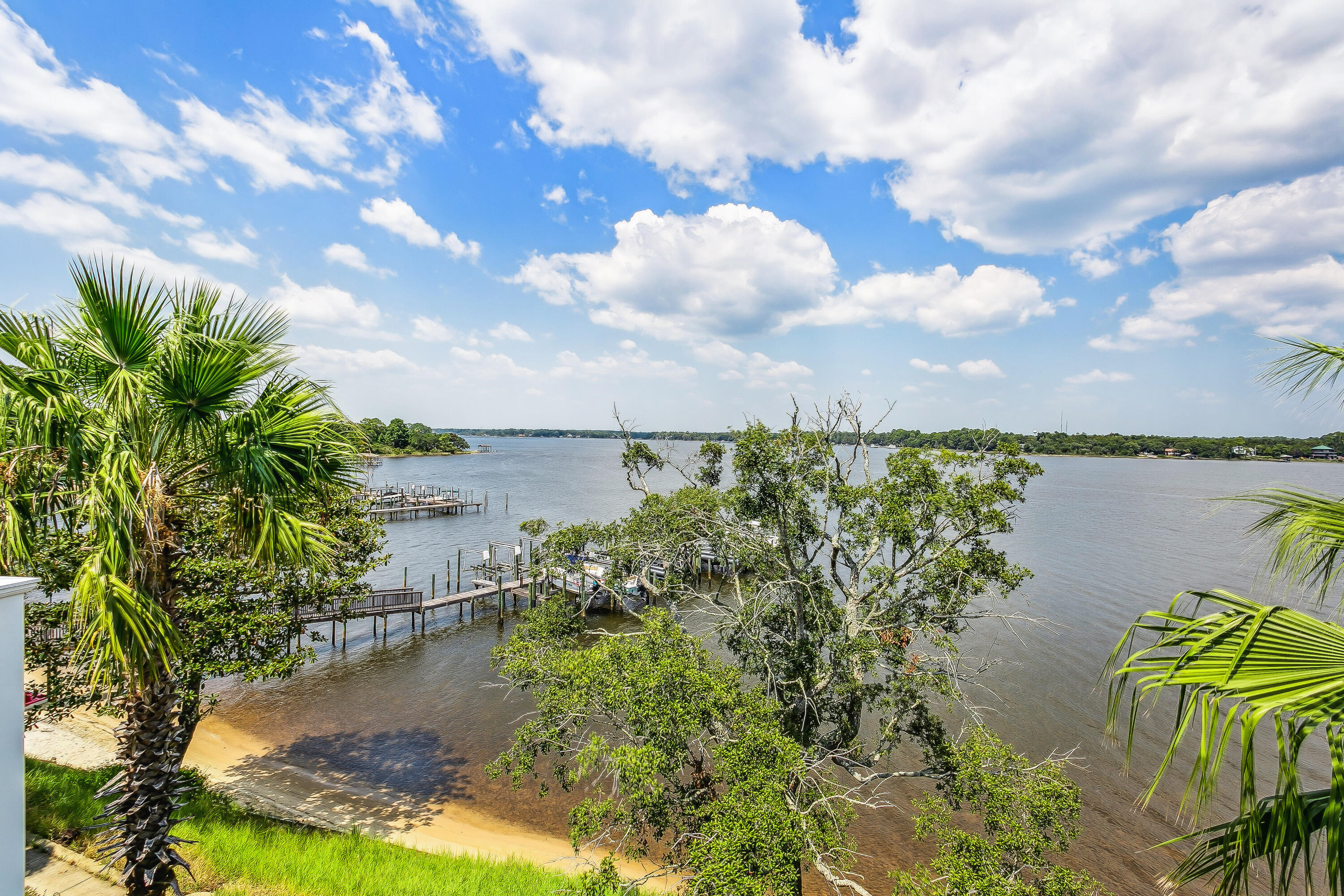 HIDDEN BAY VILLAGE PH 2 - Residential