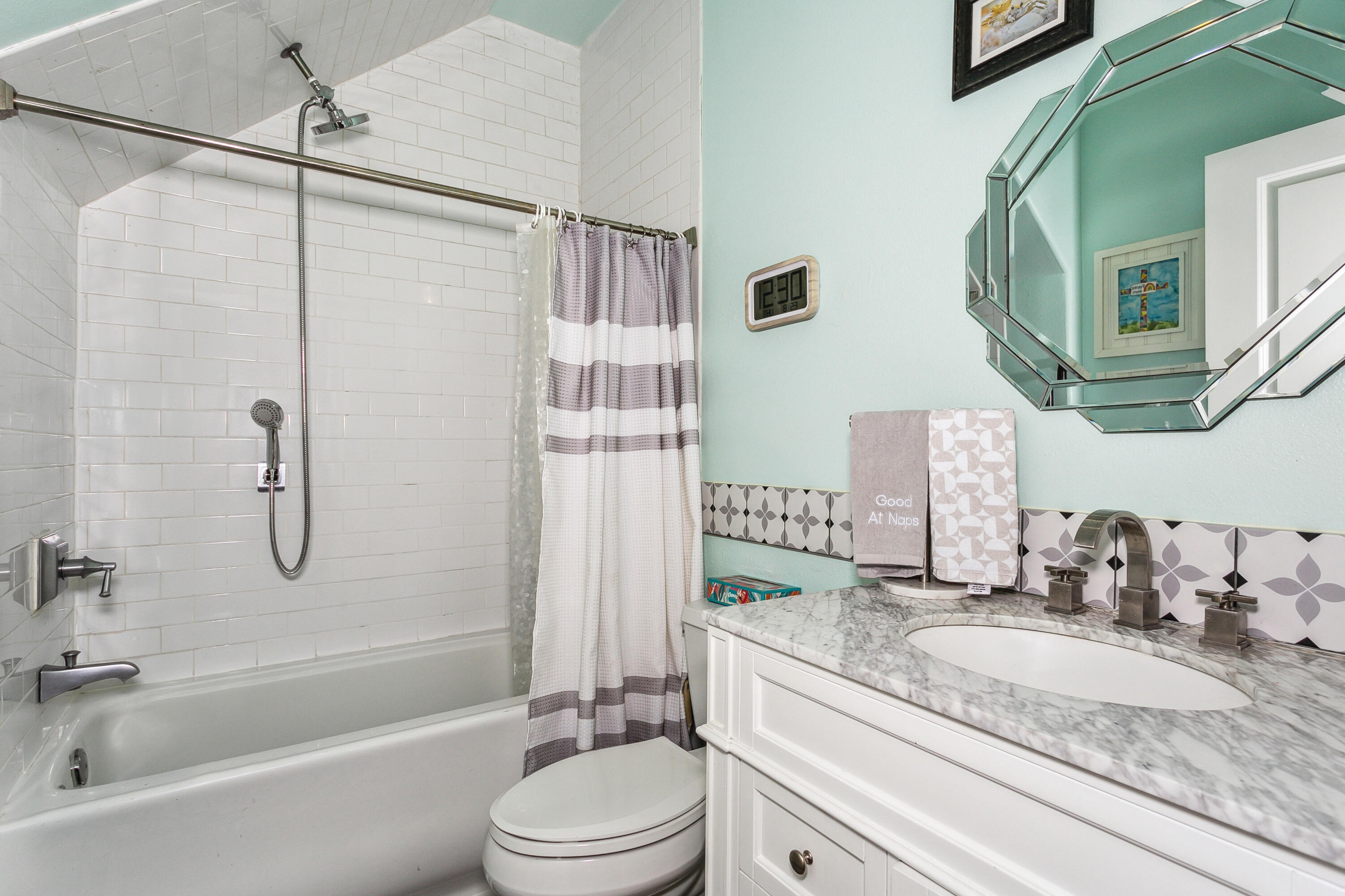 HIDDEN BAY VILLAGE PH 2 - Residential