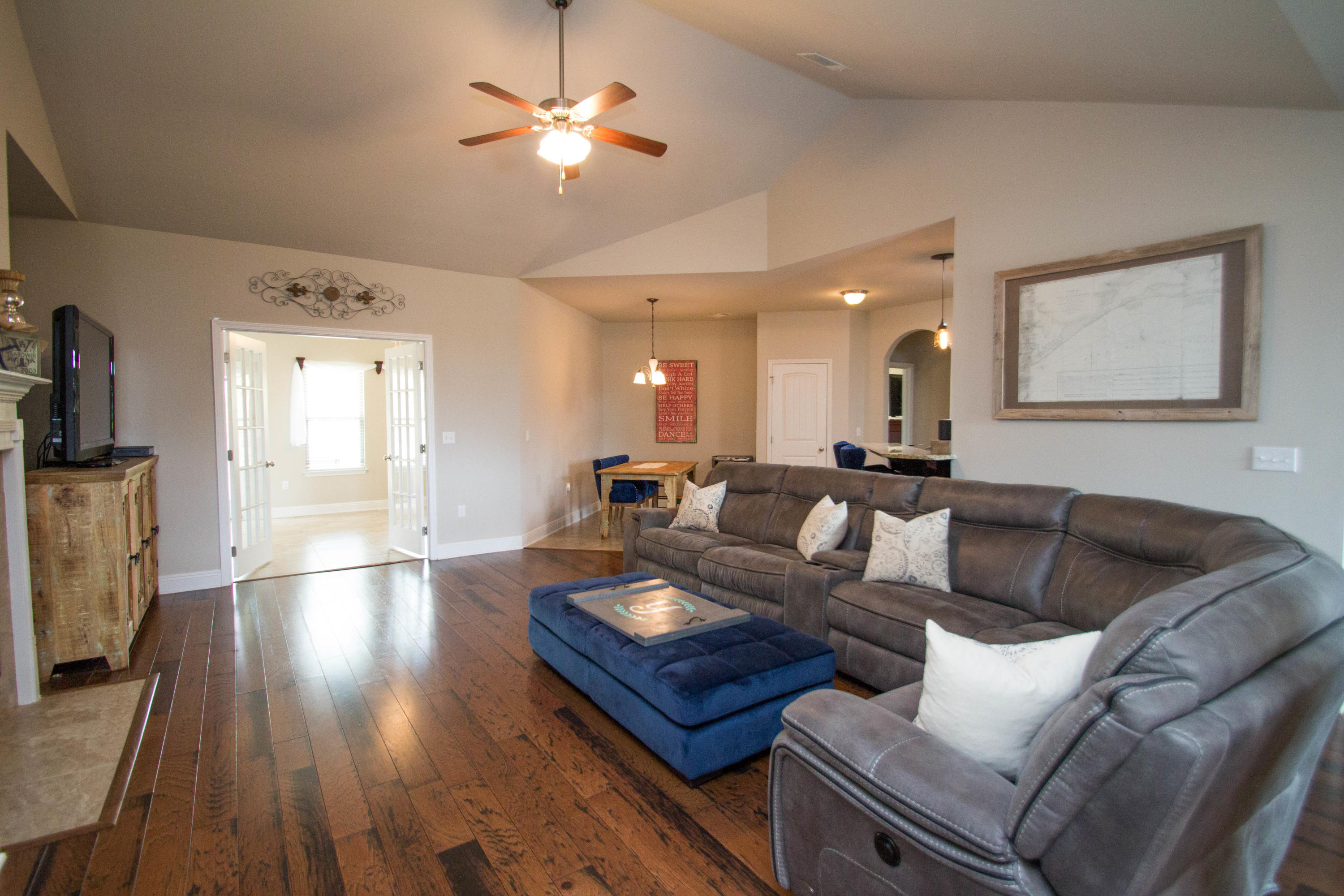 HAMMOCK BAY - Residential