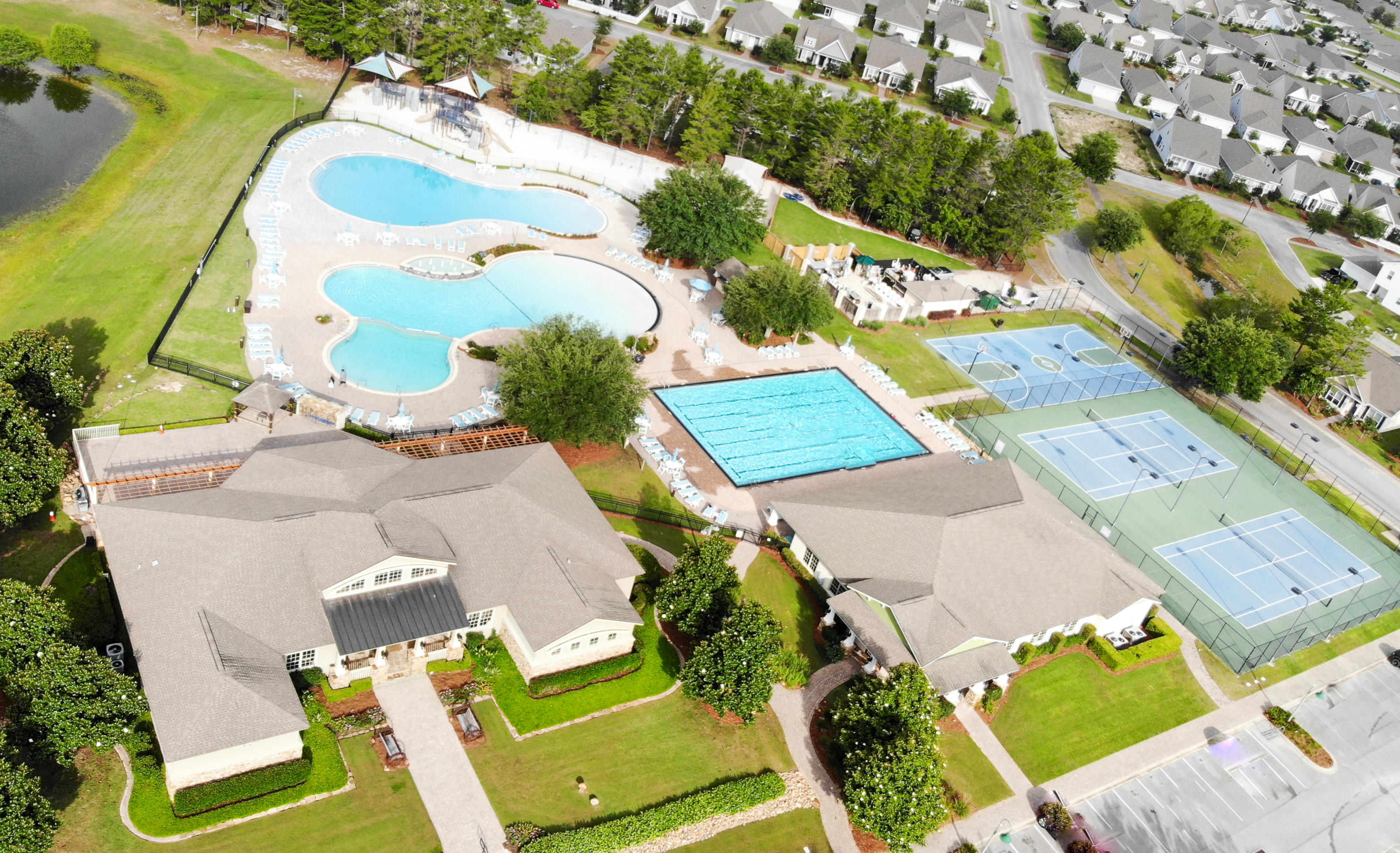 HAMMOCK BAY - Residential