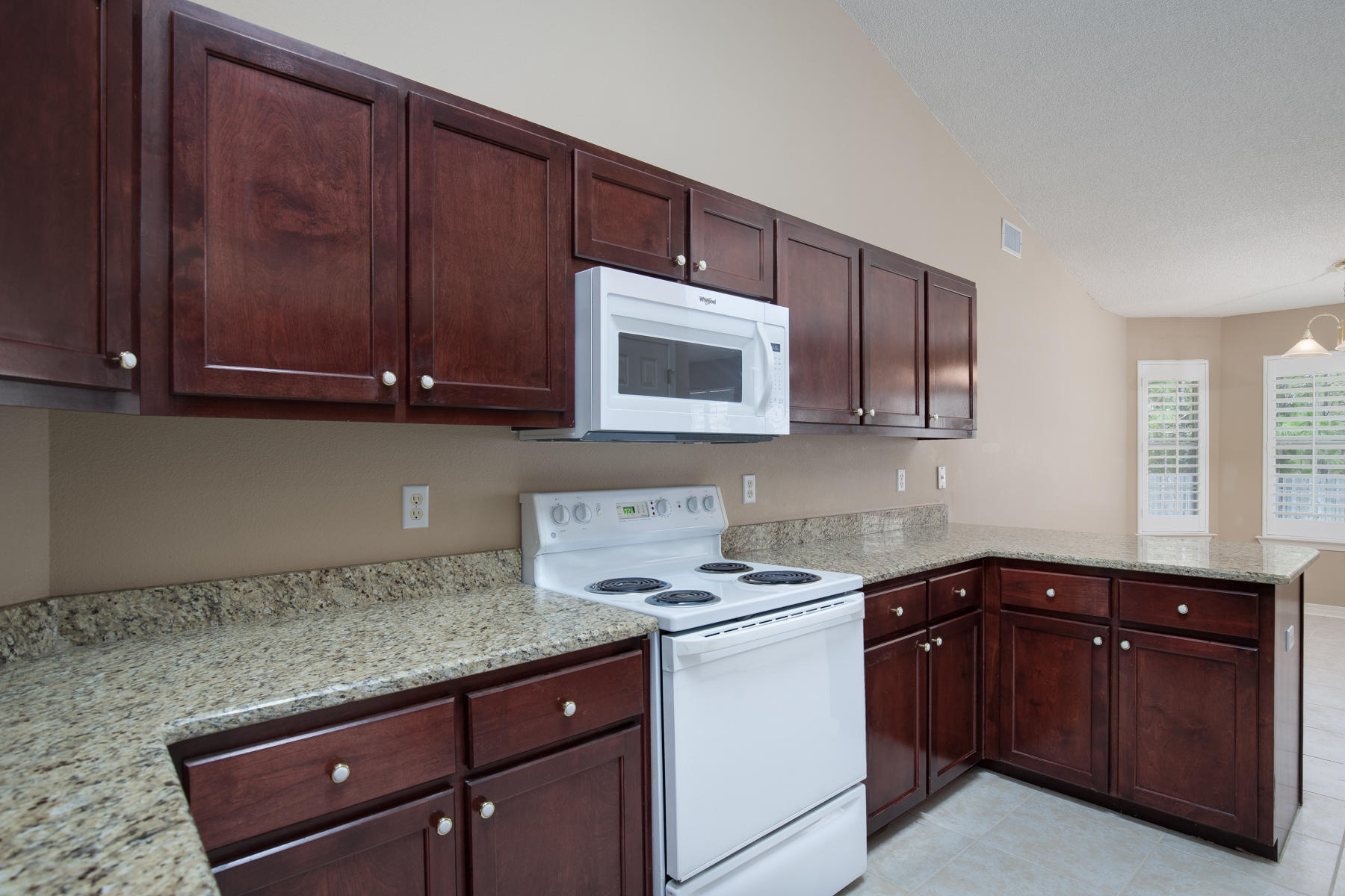 CREETWOODS - Residential