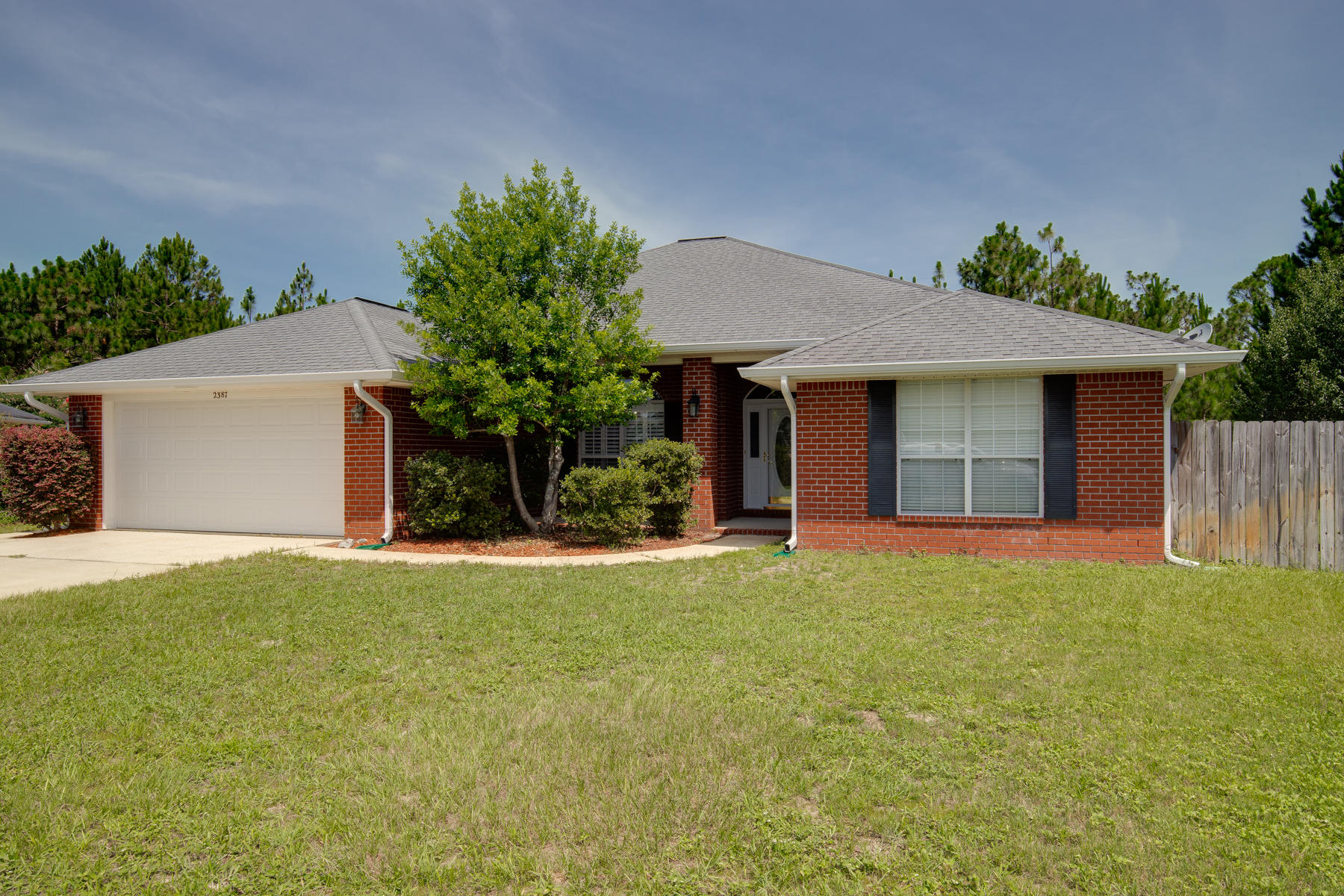 CREETWOODS - Residential