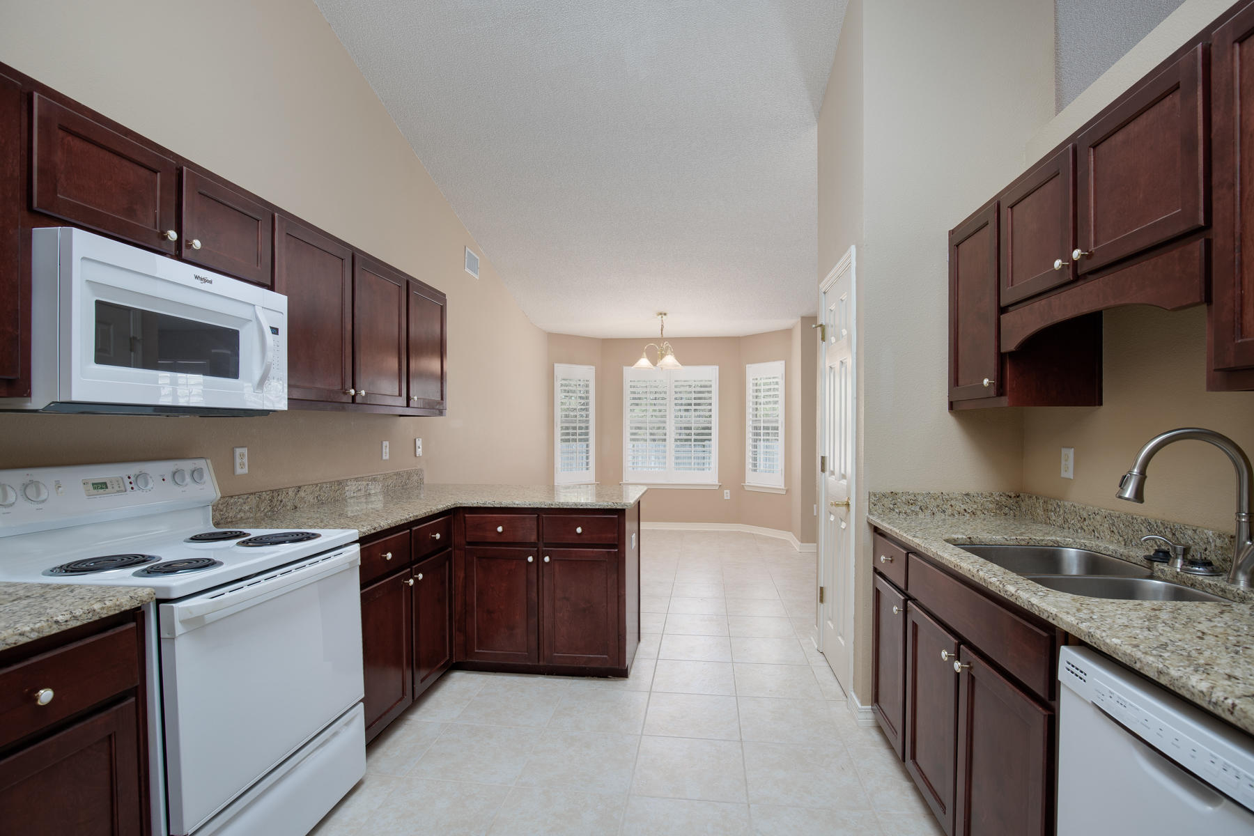 CREETWOODS - Residential