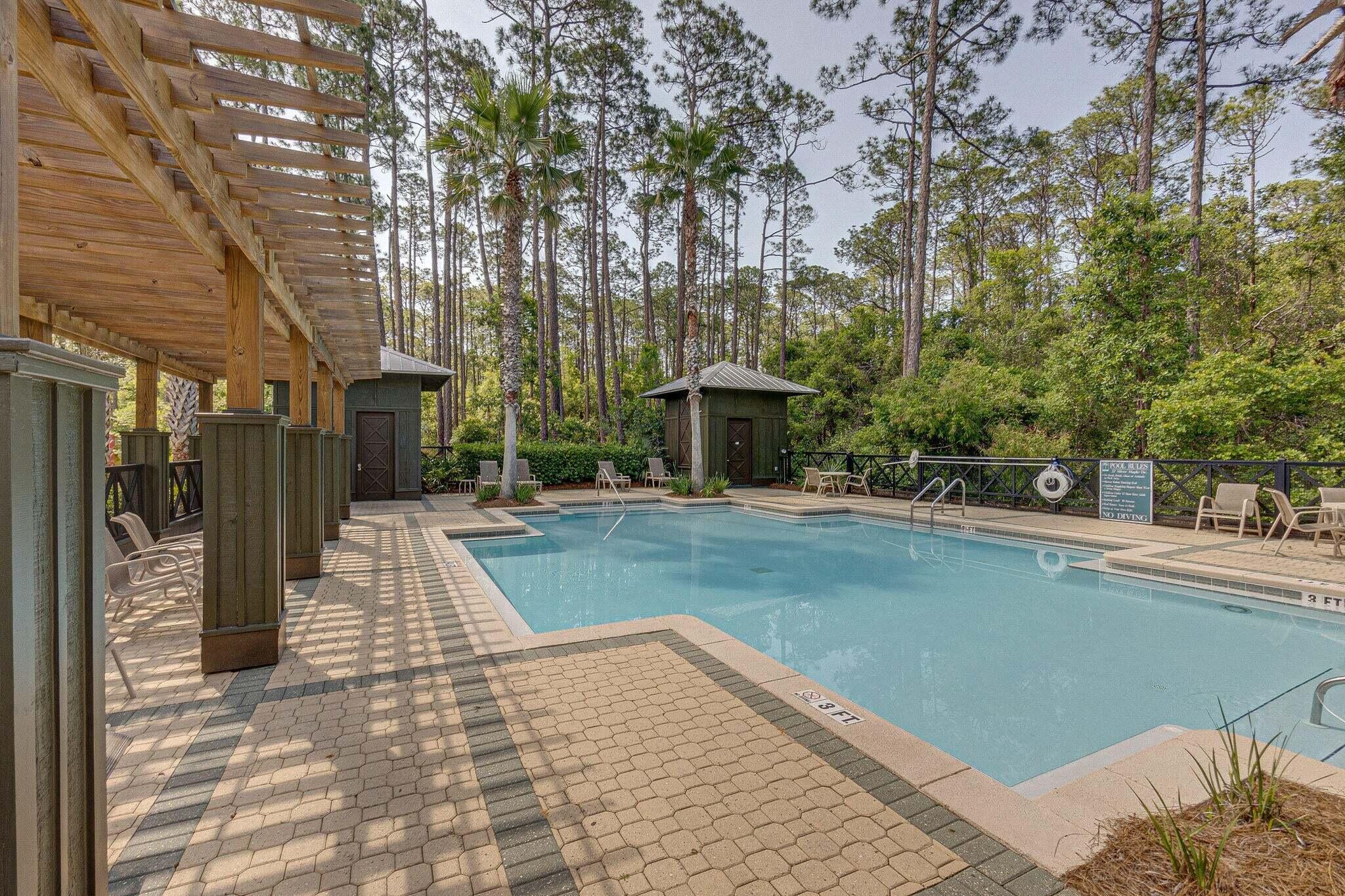 TREETOP VILLAGE - Residential