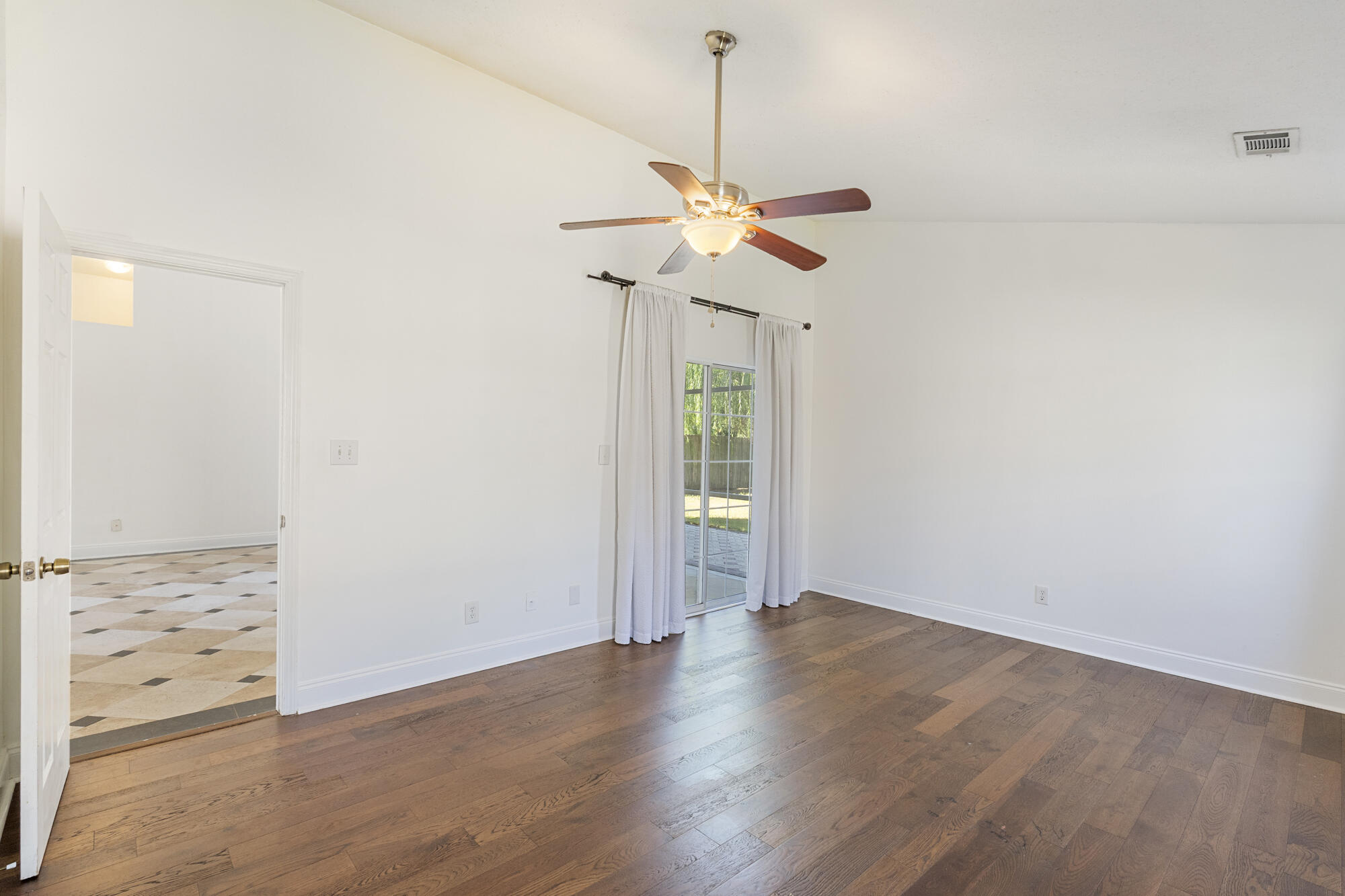 HIDDEN HARBOR ESTATES - Residential