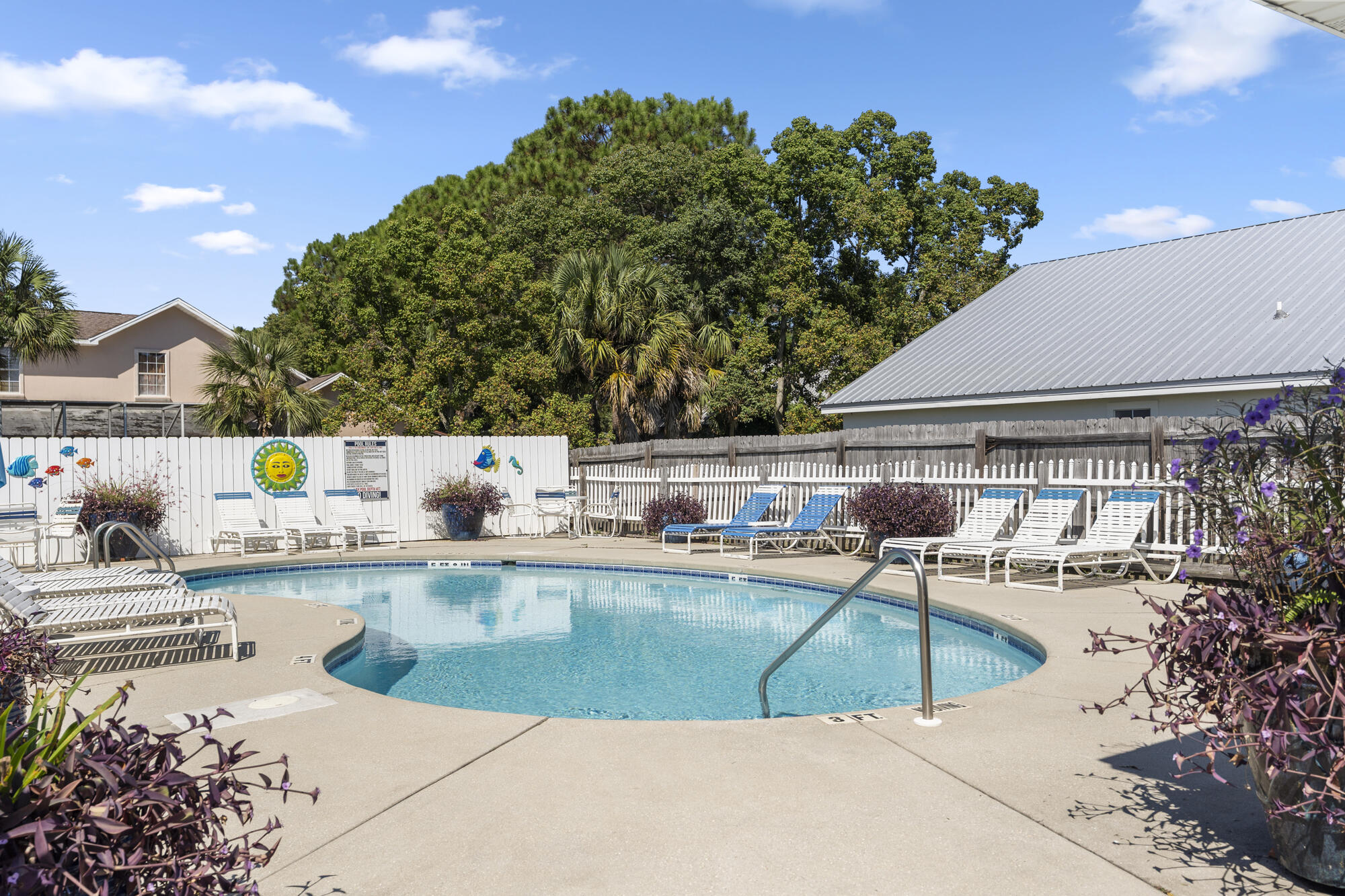HIDDEN HARBOR ESTATES - Residential