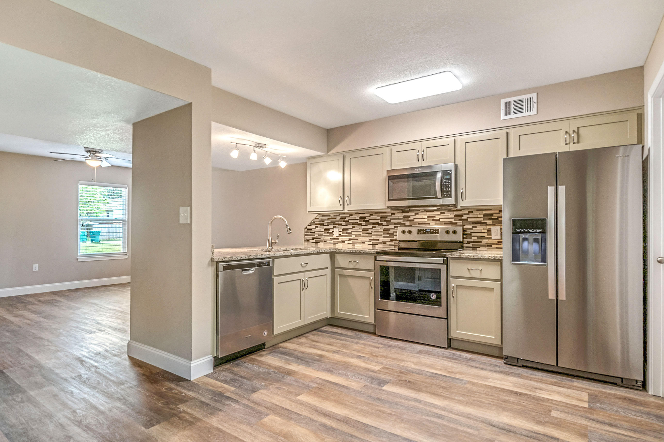 QUAIL MEADOWS - Residential