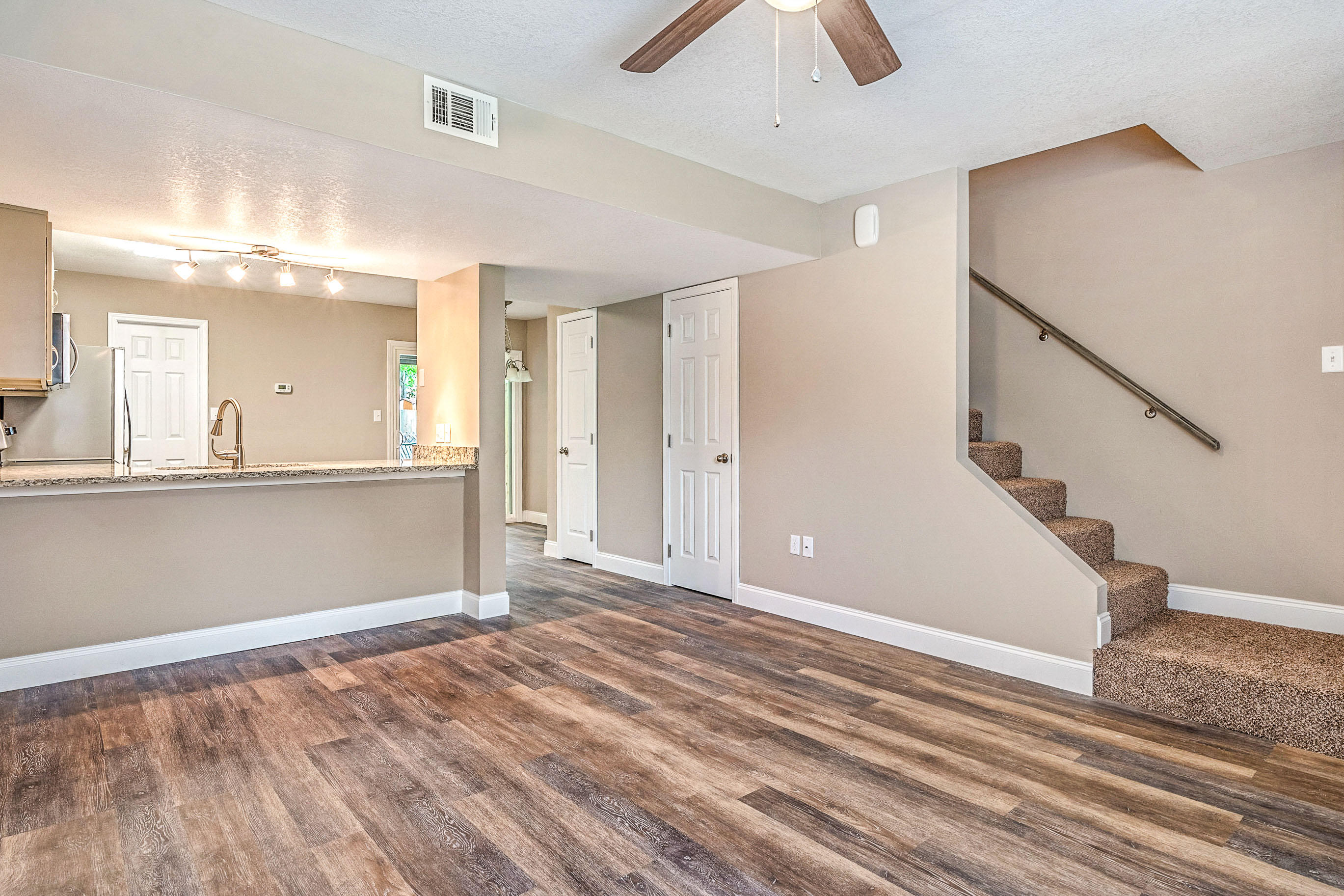 QUAIL MEADOWS - Residential