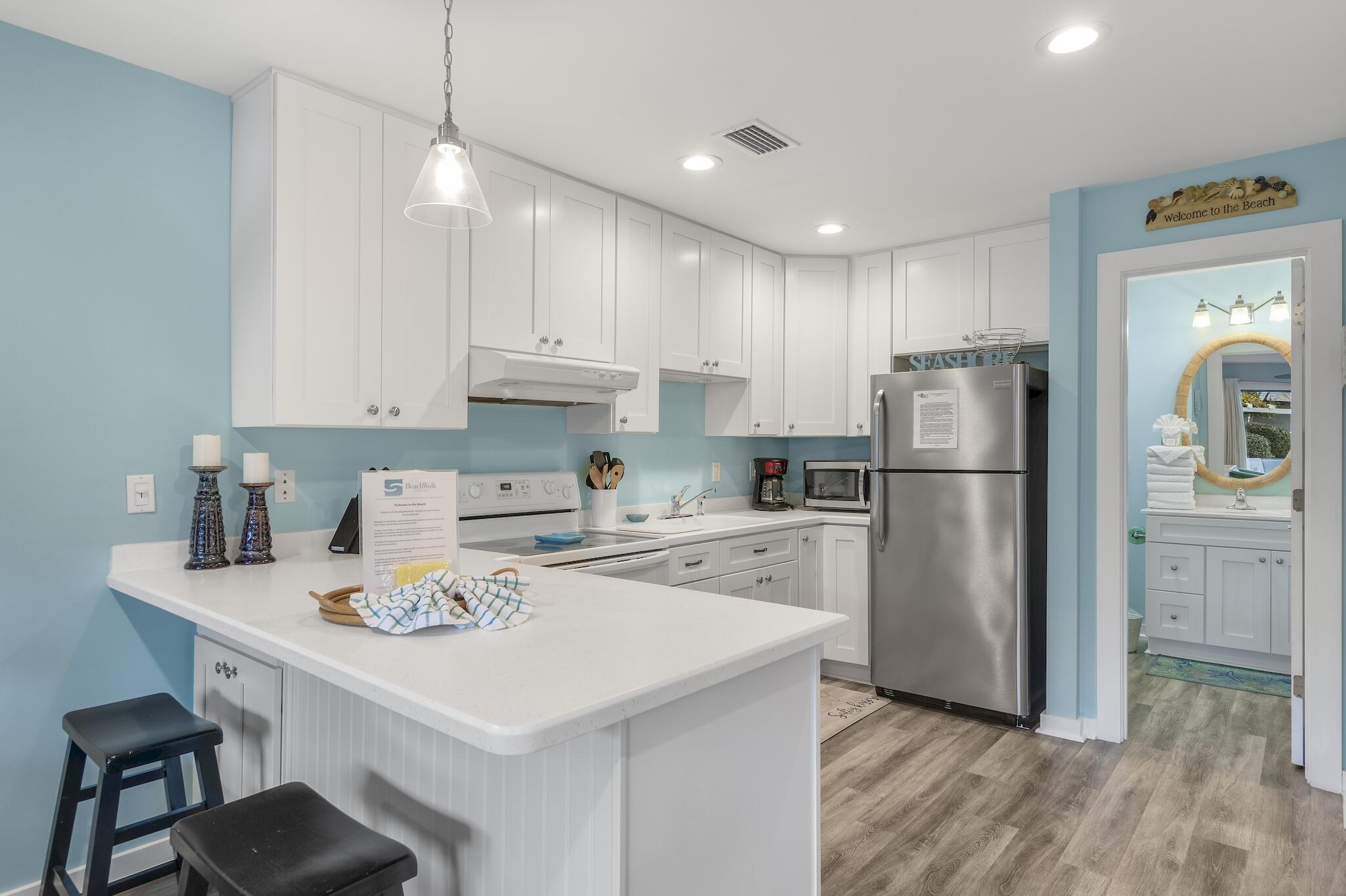 BEACHWOOD VILLAS CONDO - Residential