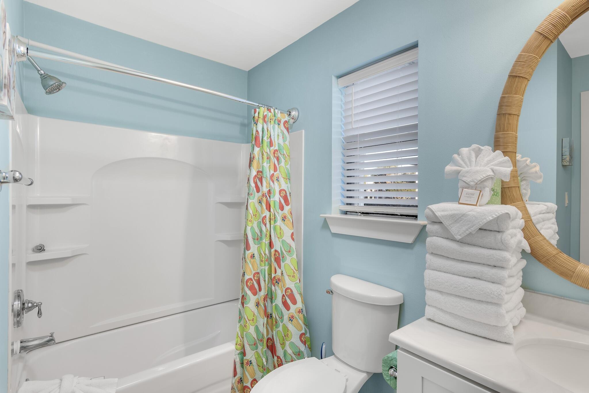 BEACHWOOD VILLAS CONDO - Residential